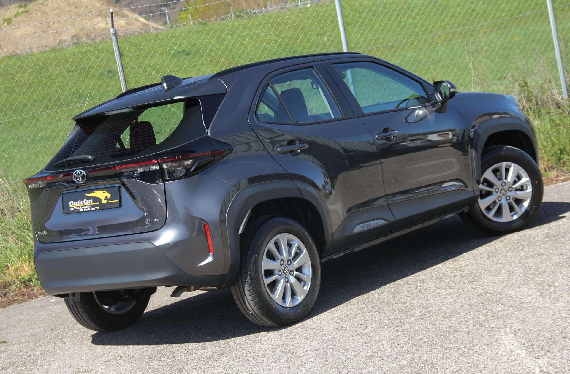 TOYOTA Yaris Cross 1.5 Comfort e-CVT 🇯🇵 ⭐⭐⭐⭐⭐-showroom-element-1