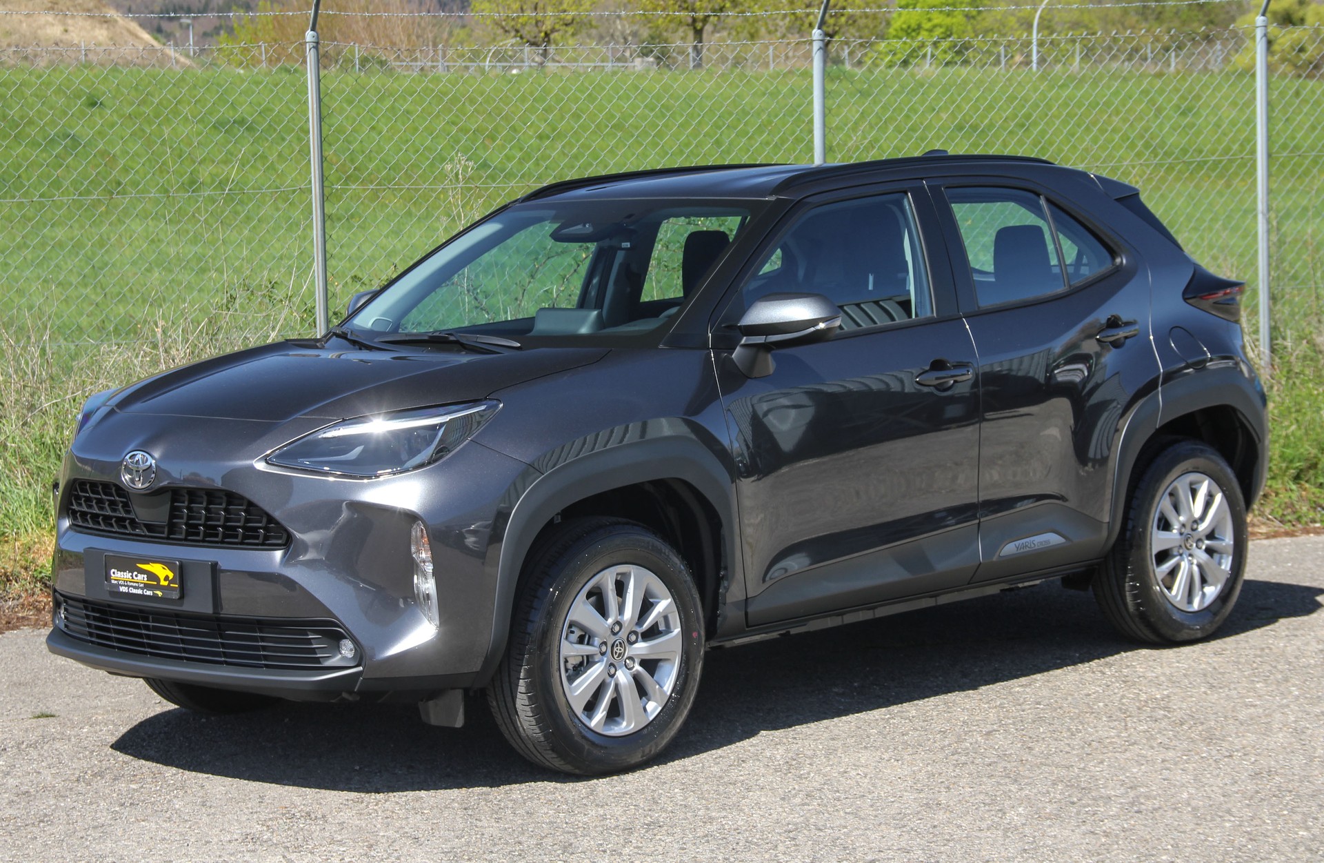 TOYOTA Yaris Cross 1.5 Comfort e-CVT 🇯🇵 ⭐⭐⭐⭐⭐-showroom-element-2