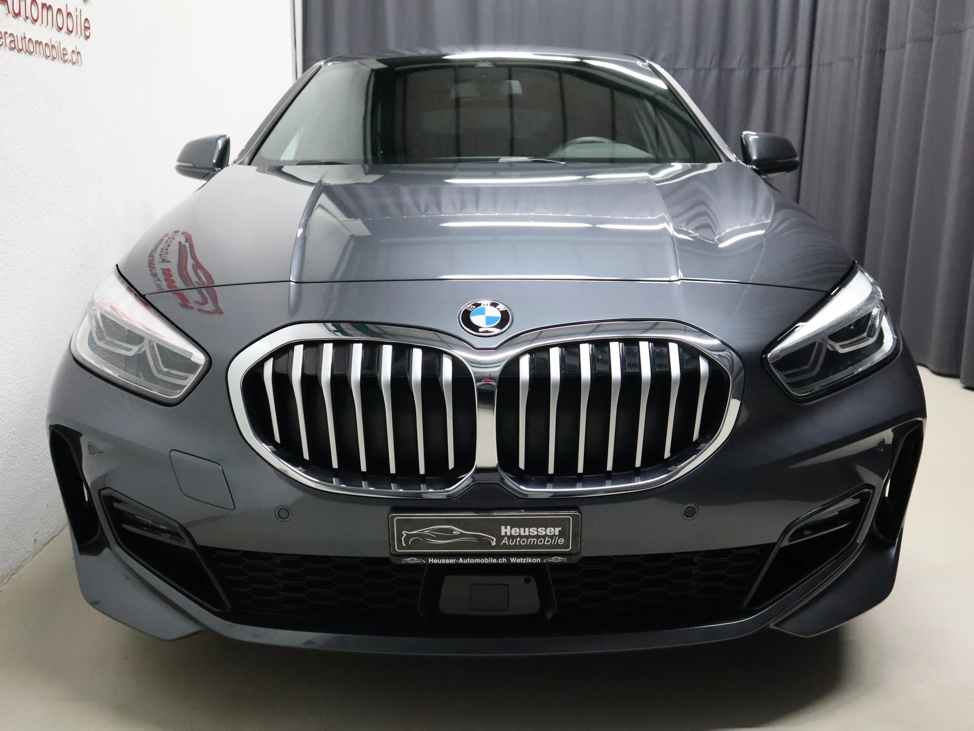 BMW 120d xDrive Steptronic M-Sport - Navi - LED - Teil-Leder - Kamera - 190 PS-image-5