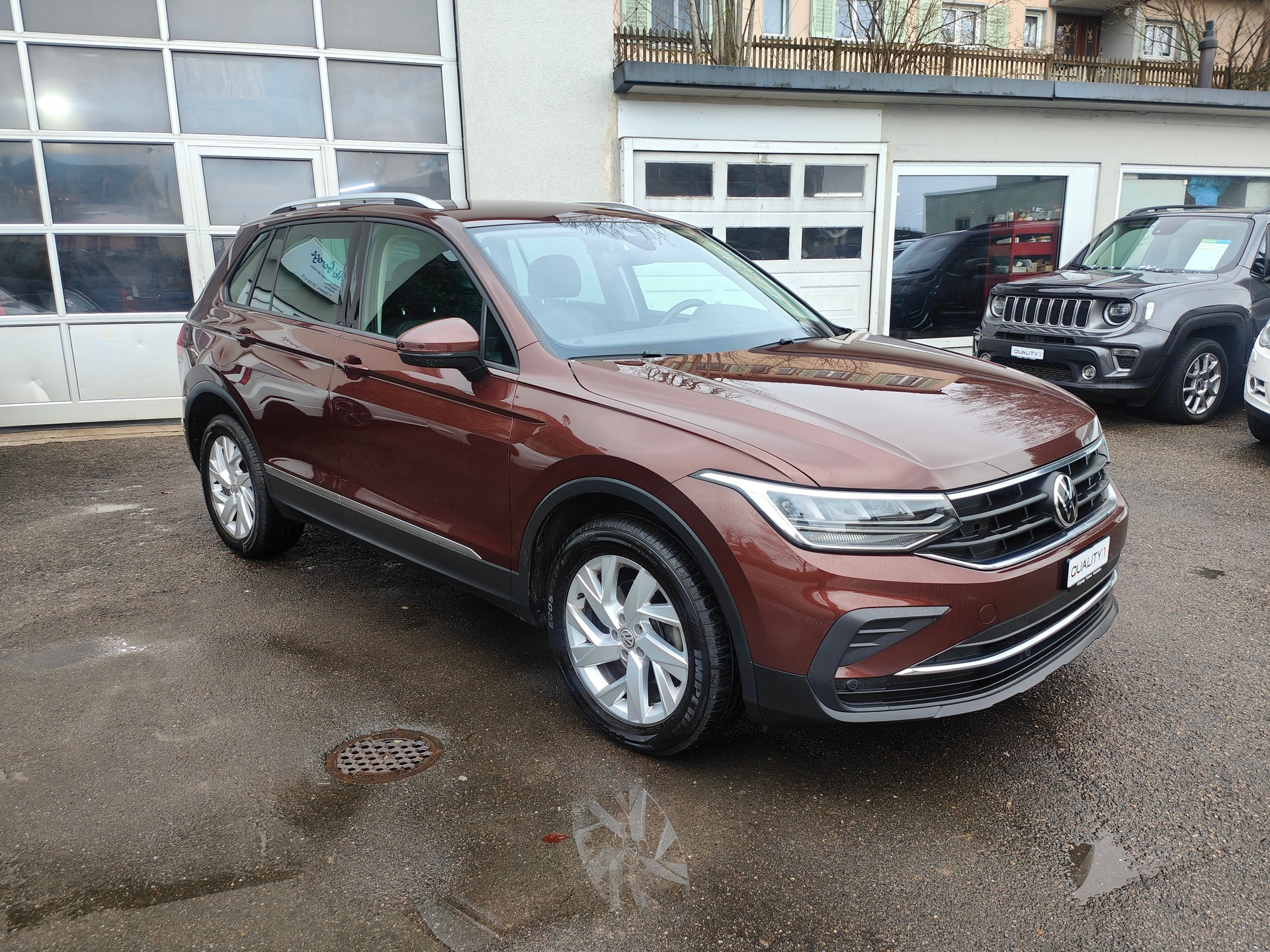 VW Tiguan 2.0 TDI SCR Comfortline 4Motion DSG-showroom-element-2