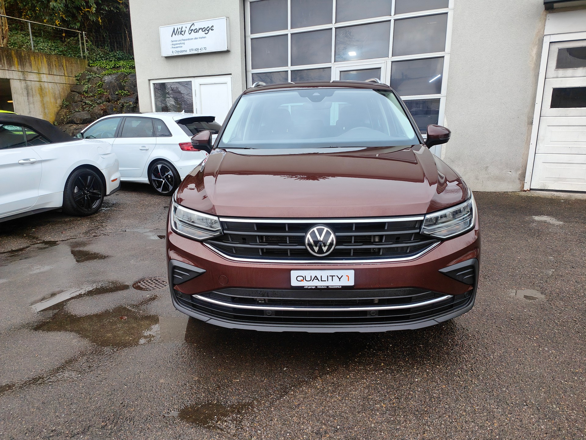 VW Tiguan 2.0 TDI SCR Comfortline 4Motion DSG-showroom-element-1