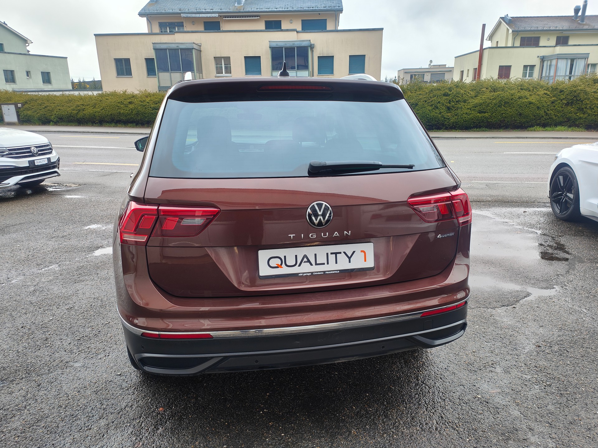VW Tiguan 2.0 TDI SCR Comfortline 4Motion DSG-image-4