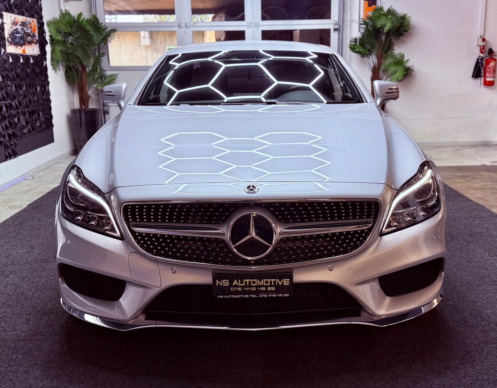 MERCEDES-BENZ CLS 350 d 4Matic 9G-Tronic-showroom-element-1