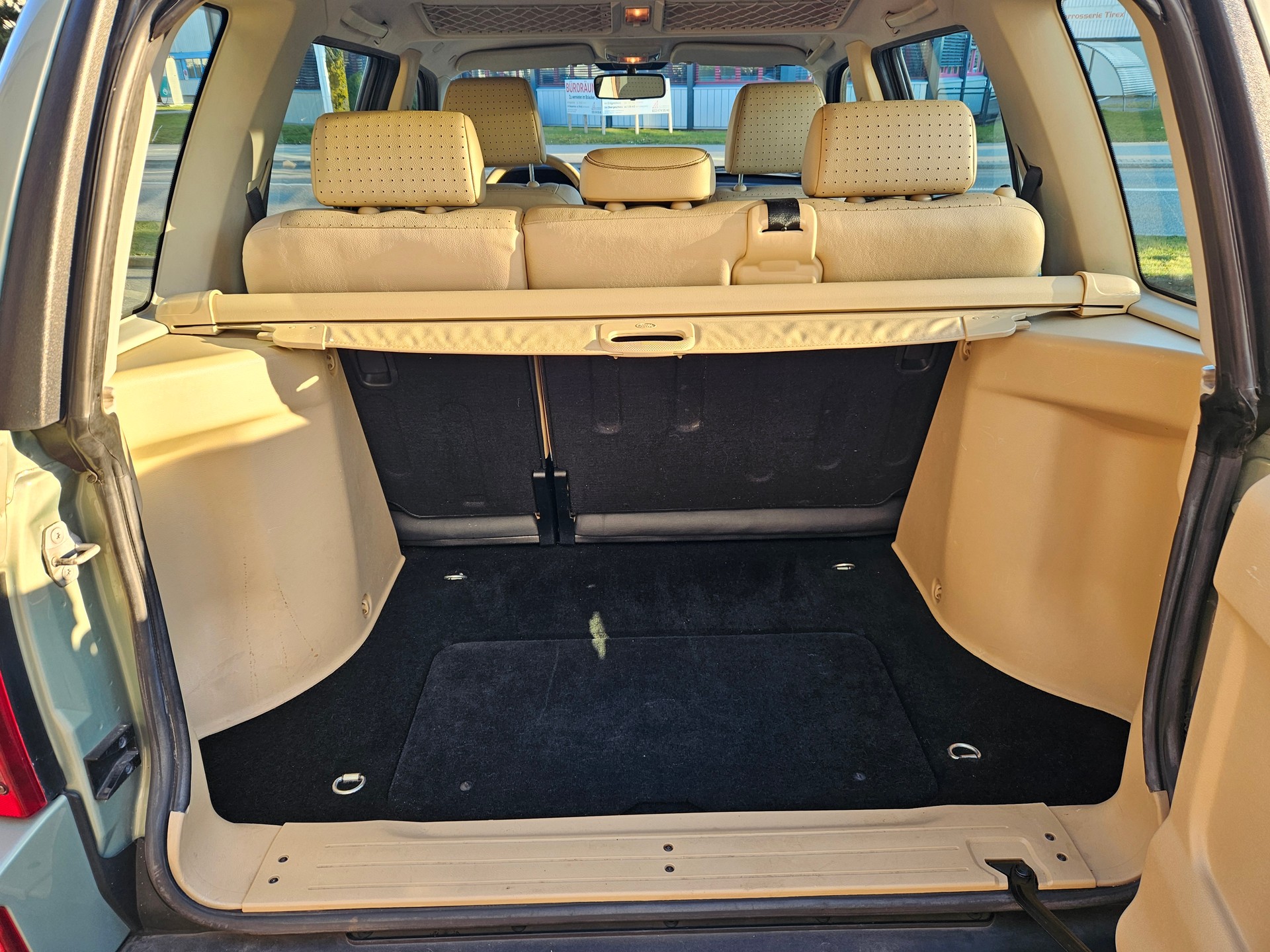 LAND ROVER Freelander 2.5 V6 HSE Wagon-image-9
