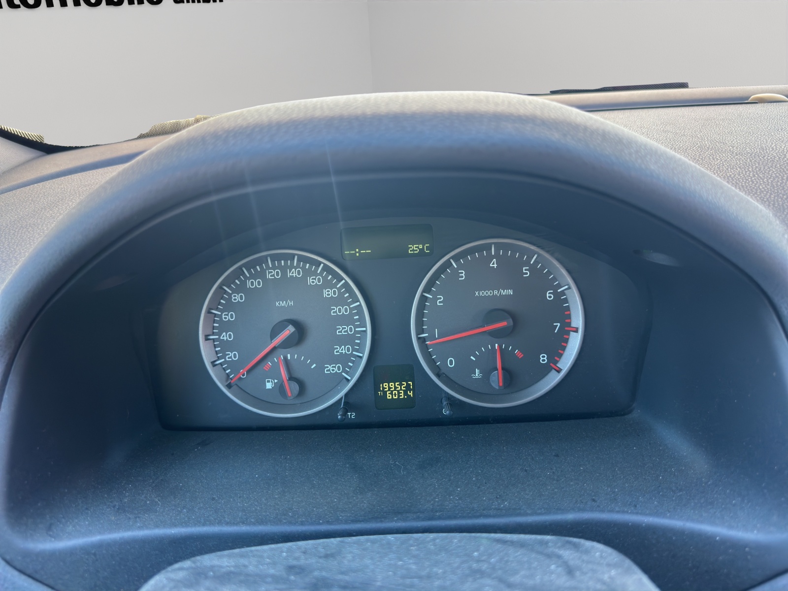 VOLVO S40 1.6 Momentum-image-16