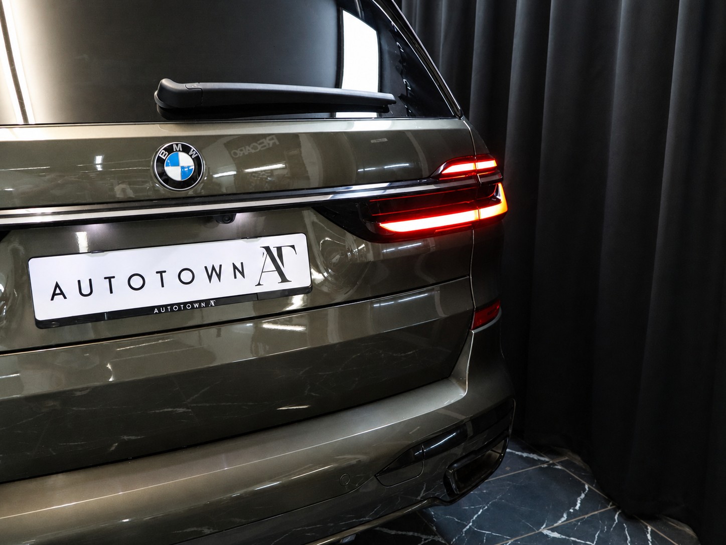 BMW X7 xDrive 48V 40d M Sport Pro Steptronic-image-25