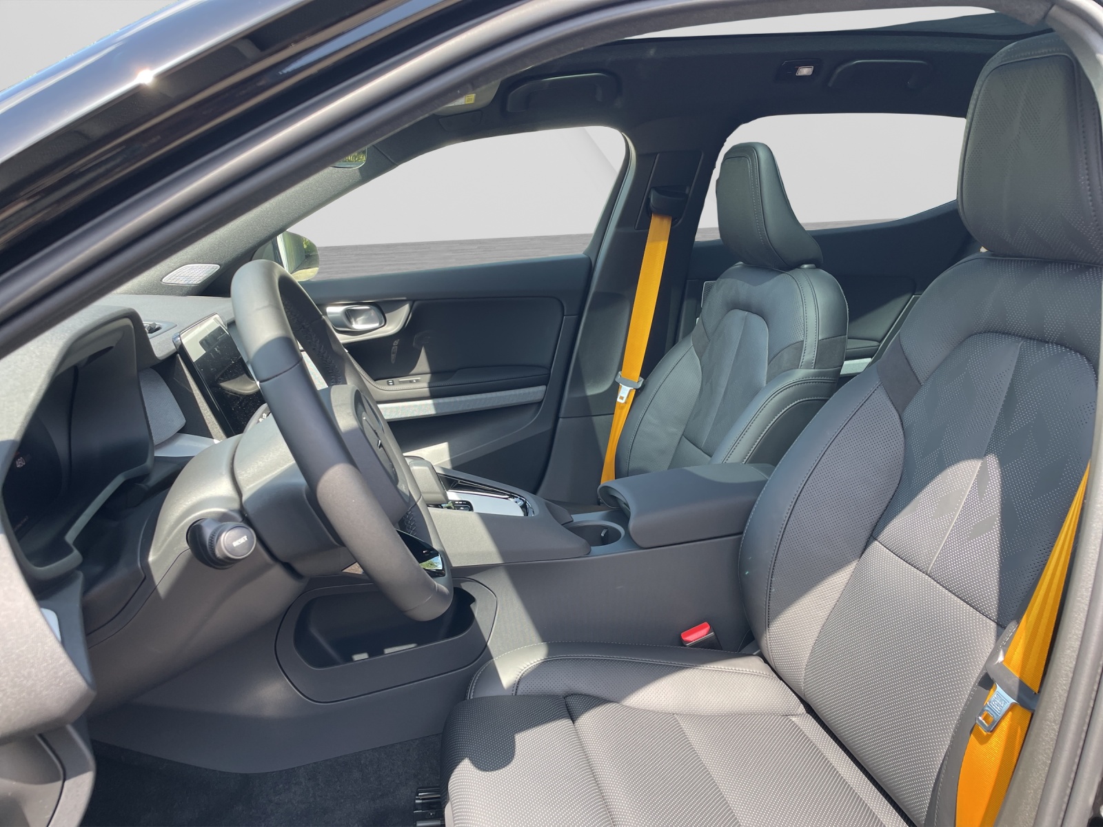 POLESTAR 2 Long Range Dual Motor Performance Prime-image-9