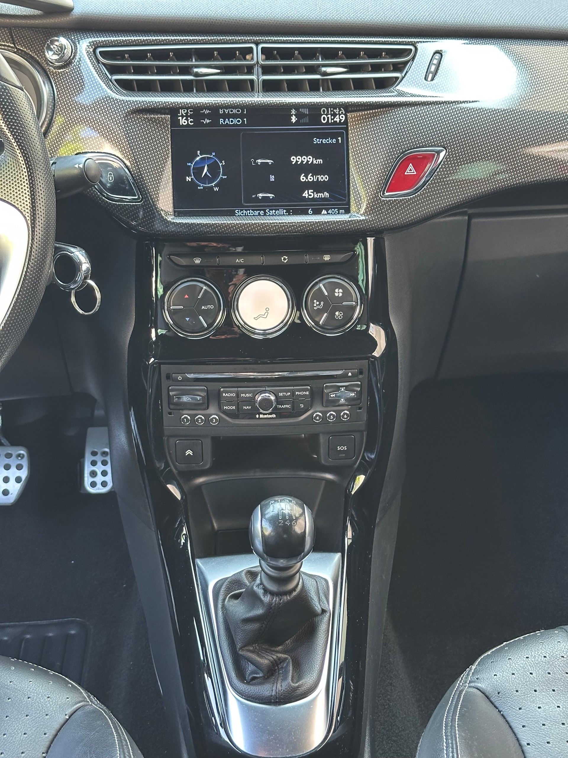 DS AUTOMOBILES DS3 Cabrio 1.6 THP Sport Chic-image-18