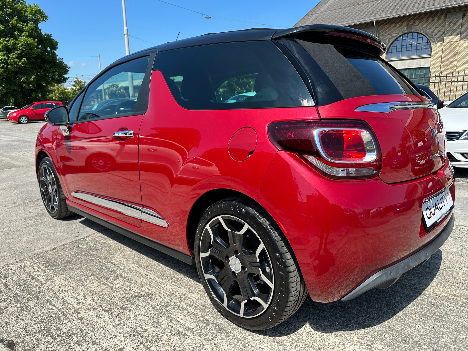 DS AUTOMOBILES DS3 Cabrio 1.6 THP Sport Chic-image-6