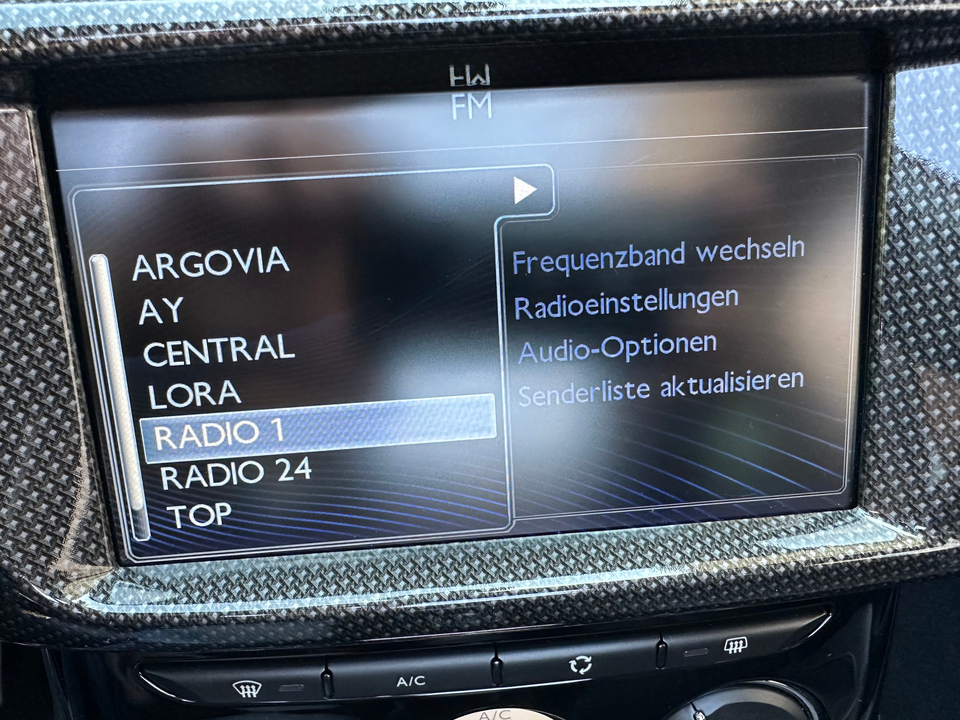 DS AUTOMOBILES DS3 Cabrio 1.6 THP Sport Chic-image-23