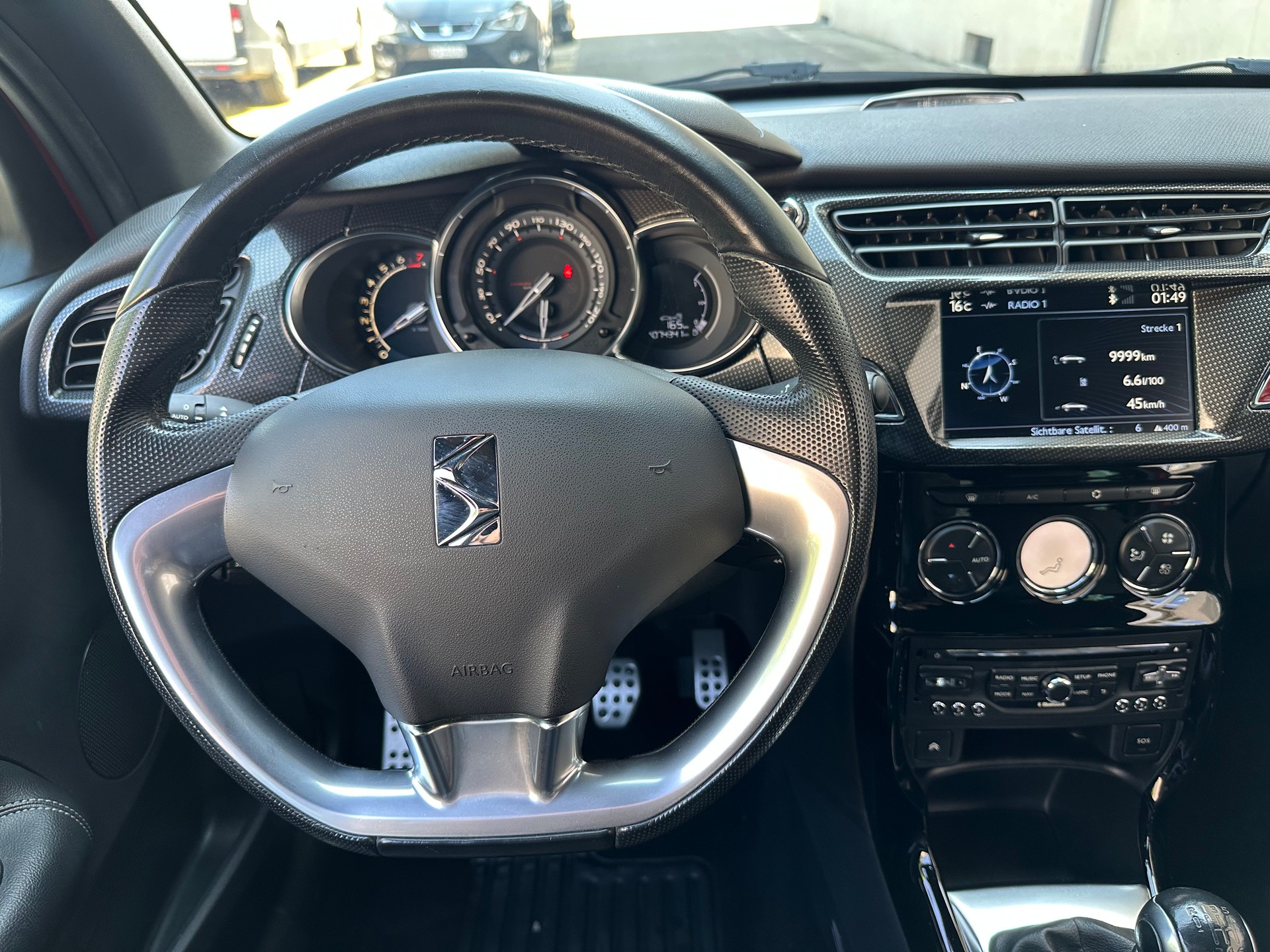 DS AUTOMOBILES DS3 Cabrio 1.6 THP Sport Chic-image-10