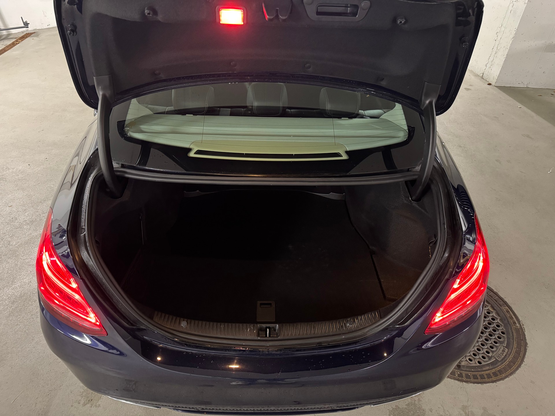 MERCEDES-BENZ C 220 d AMG Line 9G-Tronic-image-7