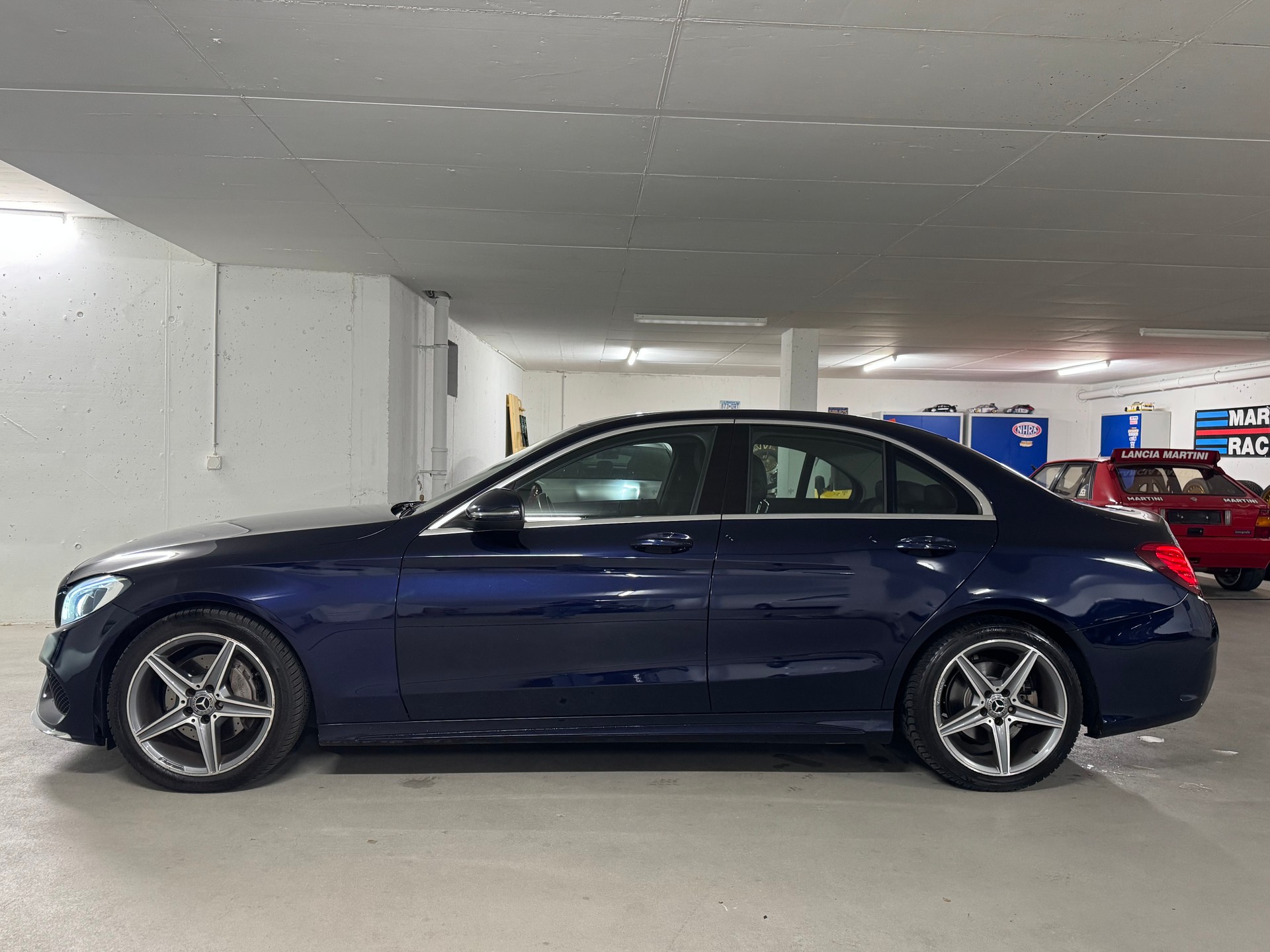 MERCEDES-BENZ C 220 d AMG Line 9G-Tronic-image-3