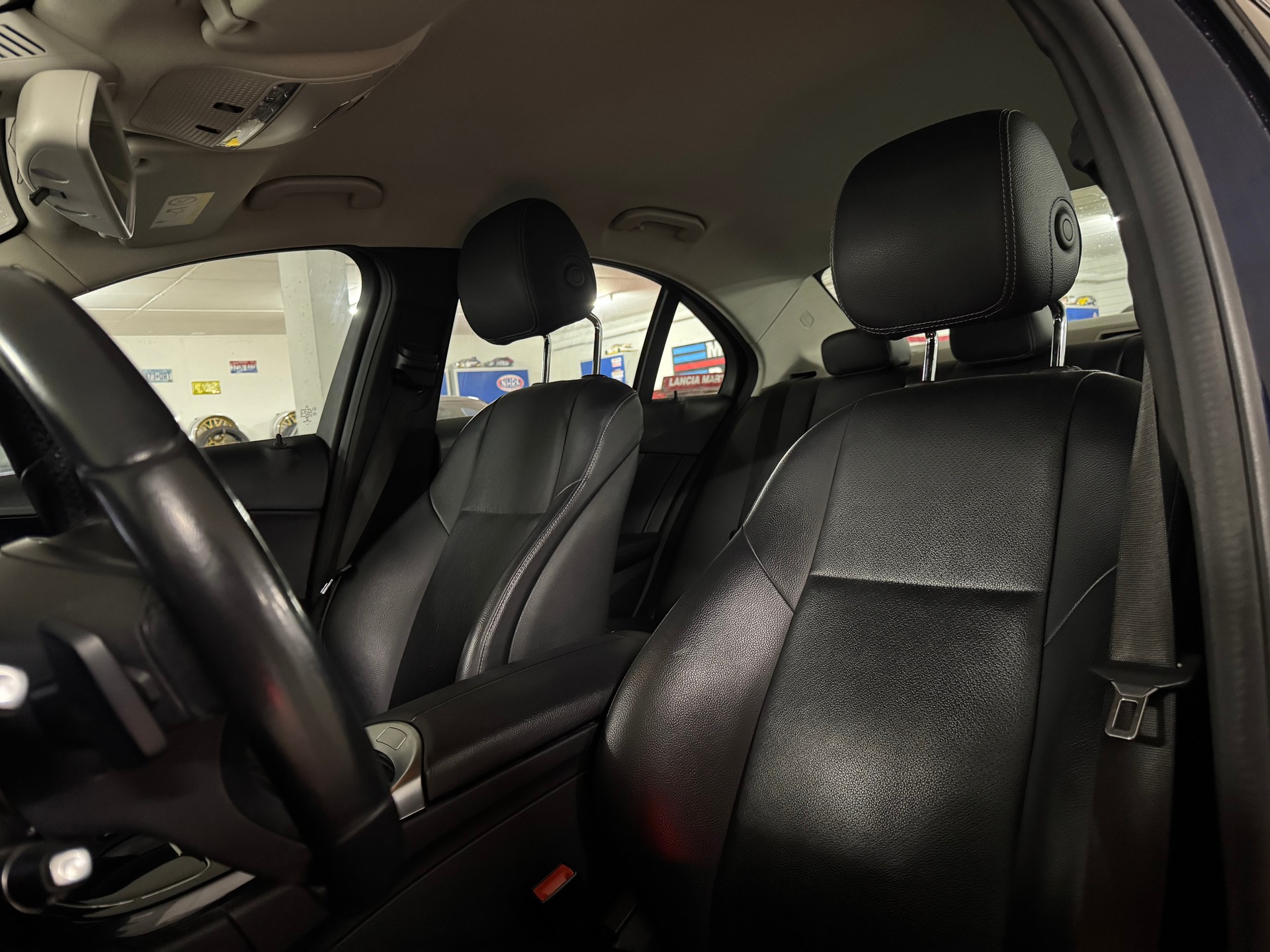 MERCEDES-BENZ C 220 d AMG Line 9G-Tronic-image-12