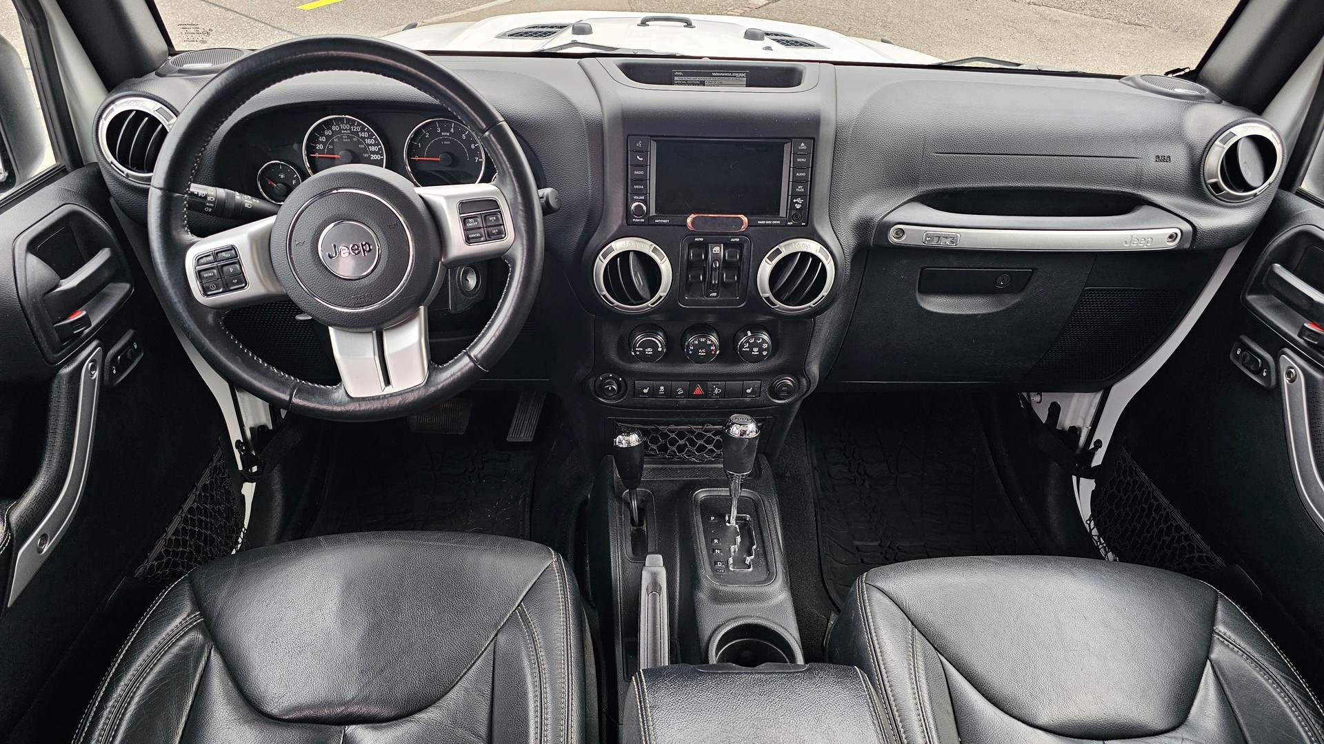 JEEP Wrangler 3.6 Unlimited JK Edition Automatic hardtop-image-8