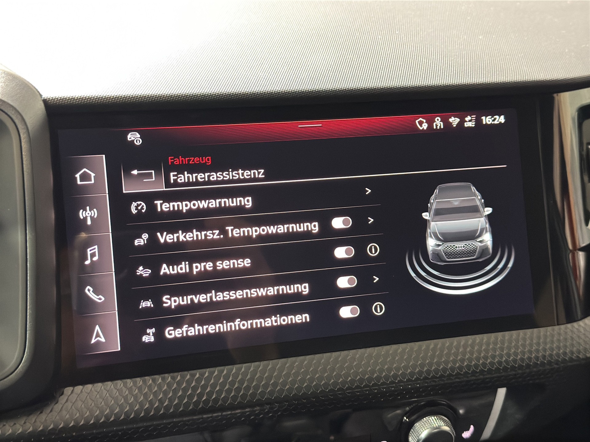 AUDI A1 allstreet 30 TFSI S-tronic-image-18