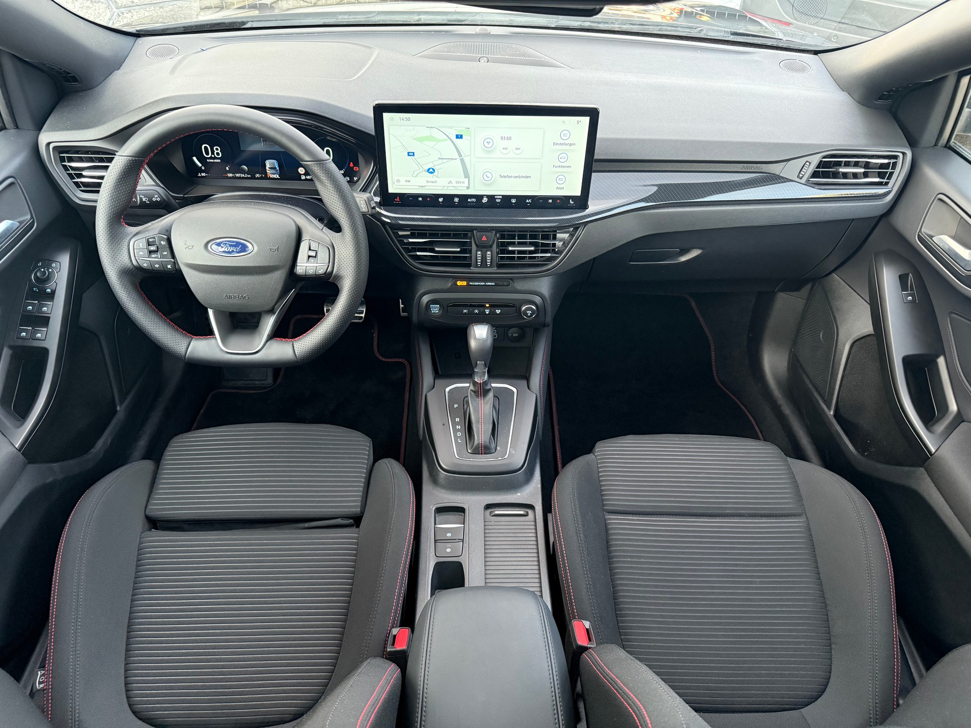 FORD Focus Station Wagon 1.0i EcoB Hybrid 155 ST-Line X-image-10