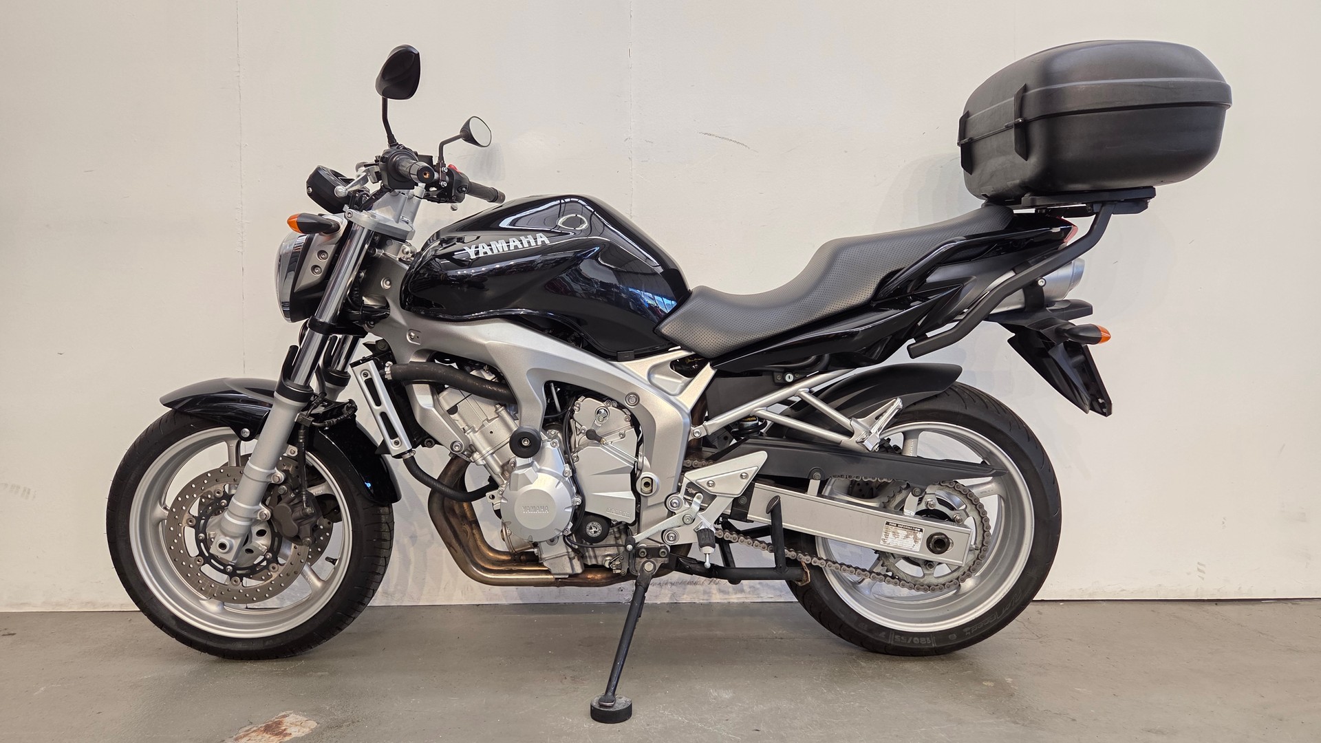 YAMAHA FZ6 N-image-1
