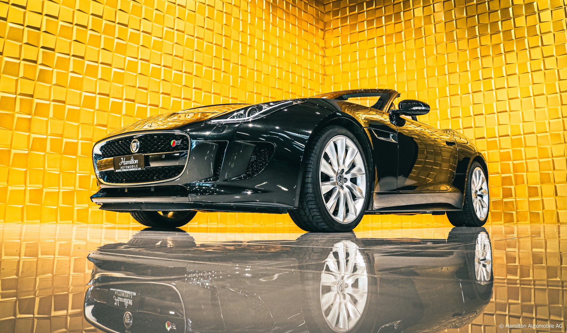 JAGUAR F-Type Convertible S 5.0 V8 S/C-image-4