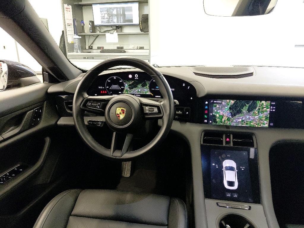 PORSCHE Taycan Performancebatterie Plus-image-4