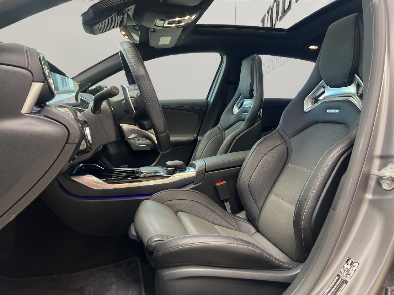 MERCEDES-BENZ A 35 AMG 4matic 306PS-image-7
