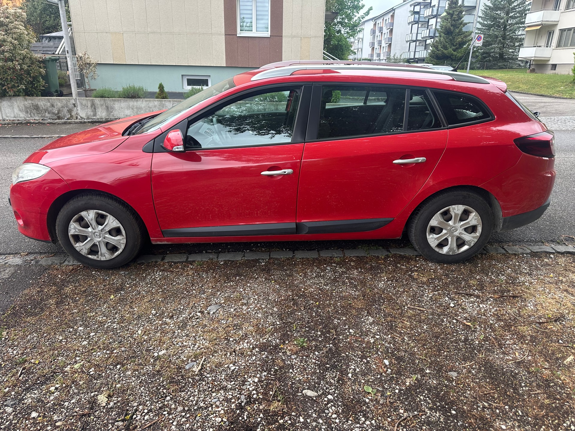 RENAULT Mégane Grandtour 1.5 dCi Expression-image-5