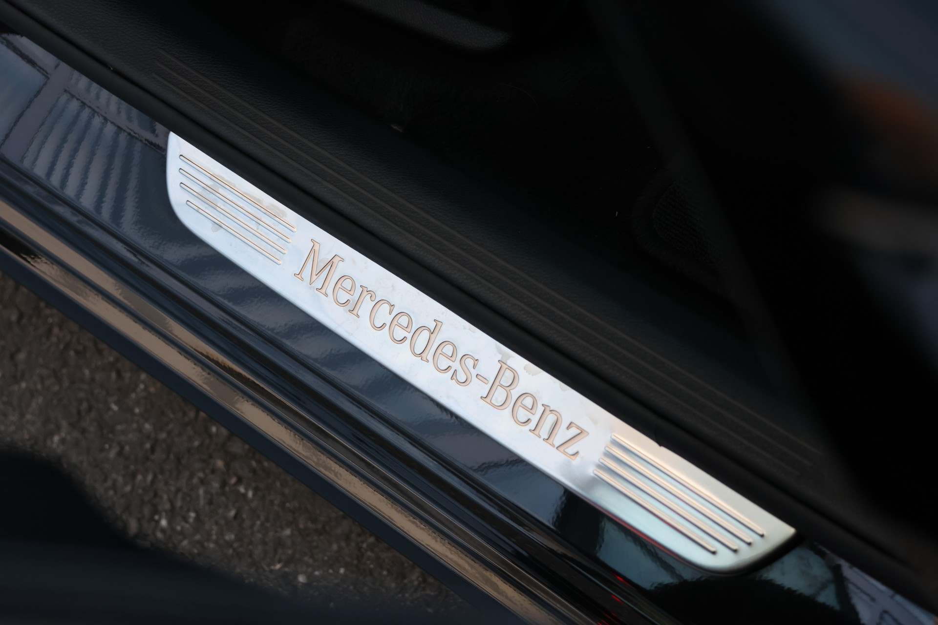 MERCEDES-BENZ C 220 d Swiss Star AMG Line 4M 9G-Tronic (CH) + 1.8T AHK-image-19