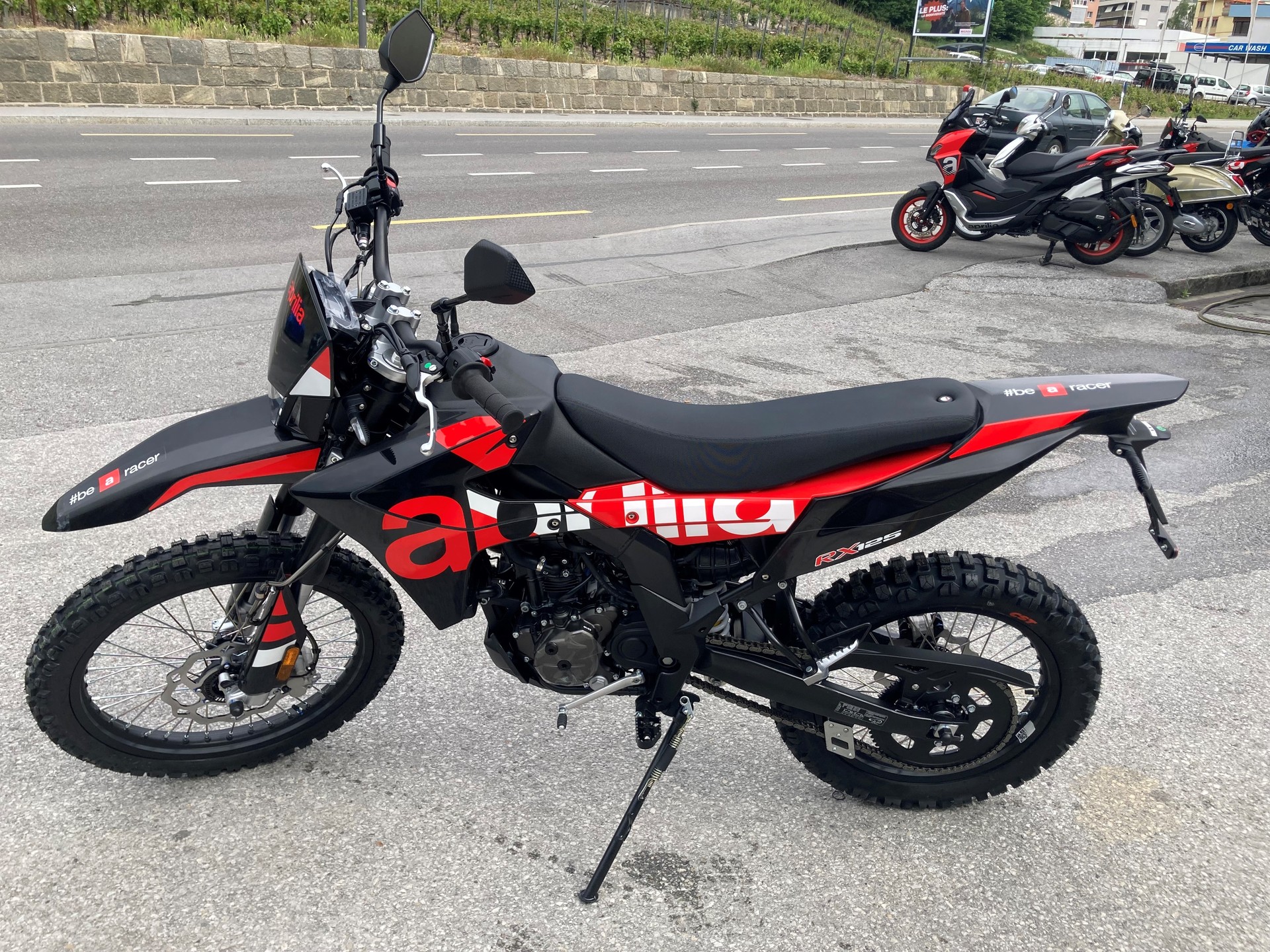 APRILIA RX 125 E5+-showroom-element-3