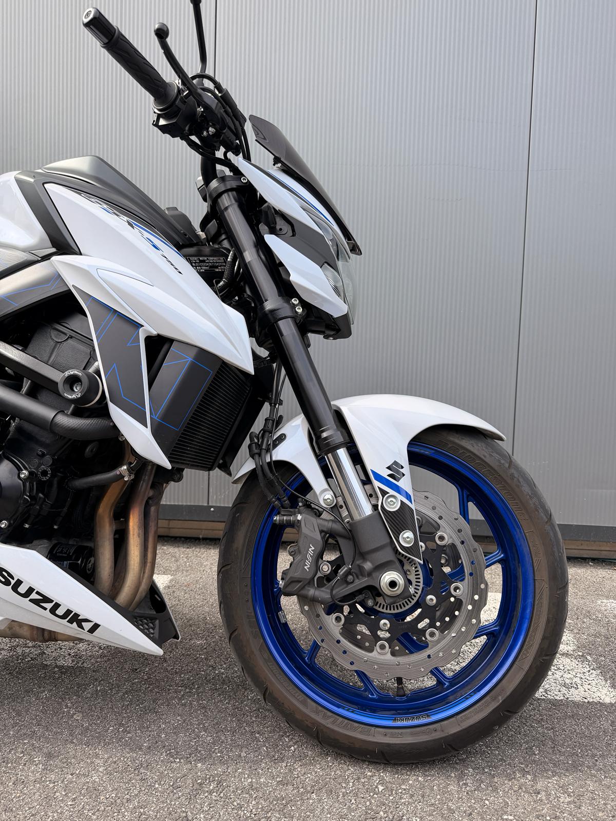 SUZUKI GSX-S 750 ABS-image-2