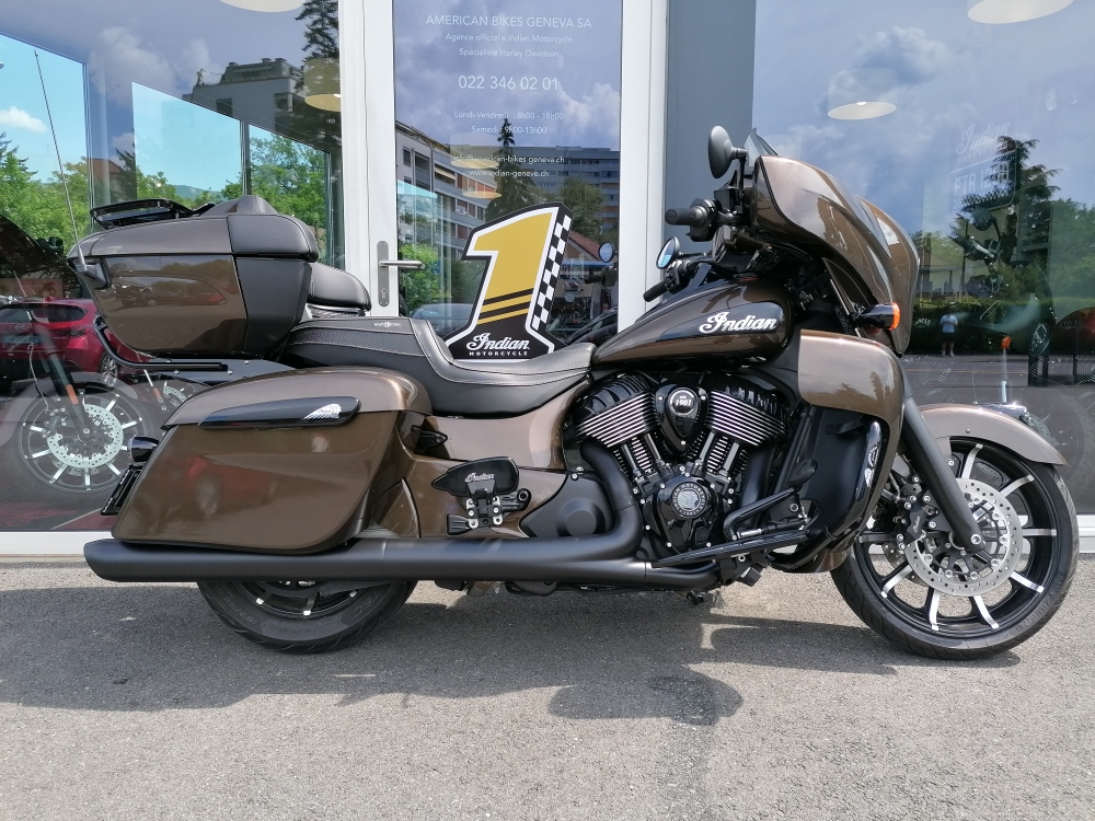 INDIAN Roadmaster Dark Horse 116