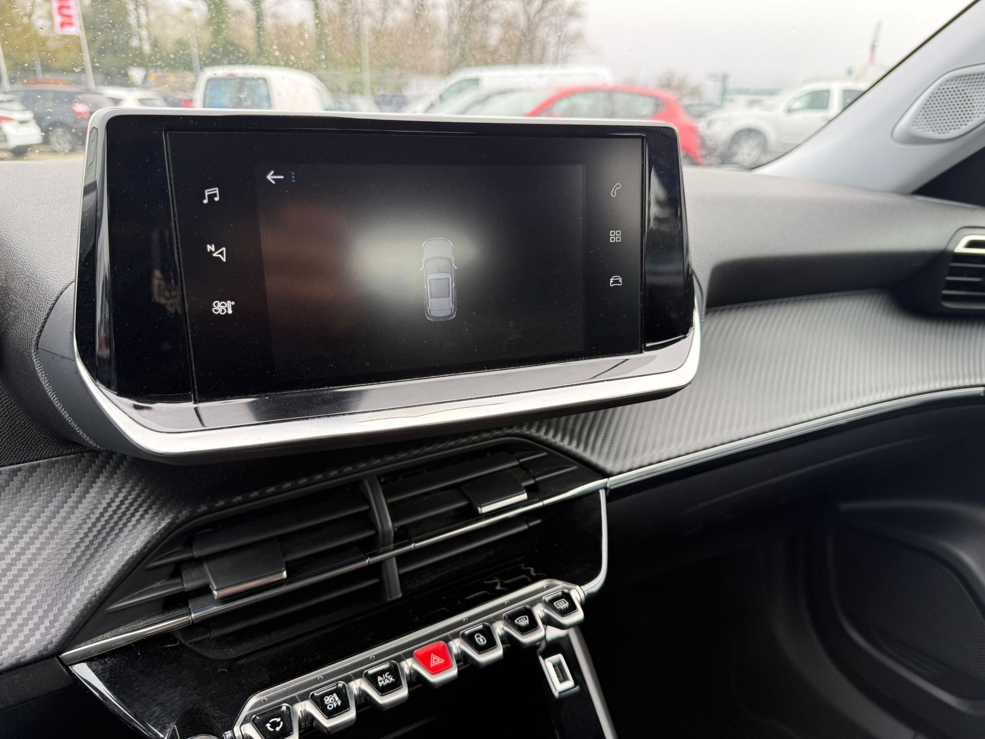 PEUGEOT 2008 1.5 BlueHDi Allure Pack EAT8-image-10