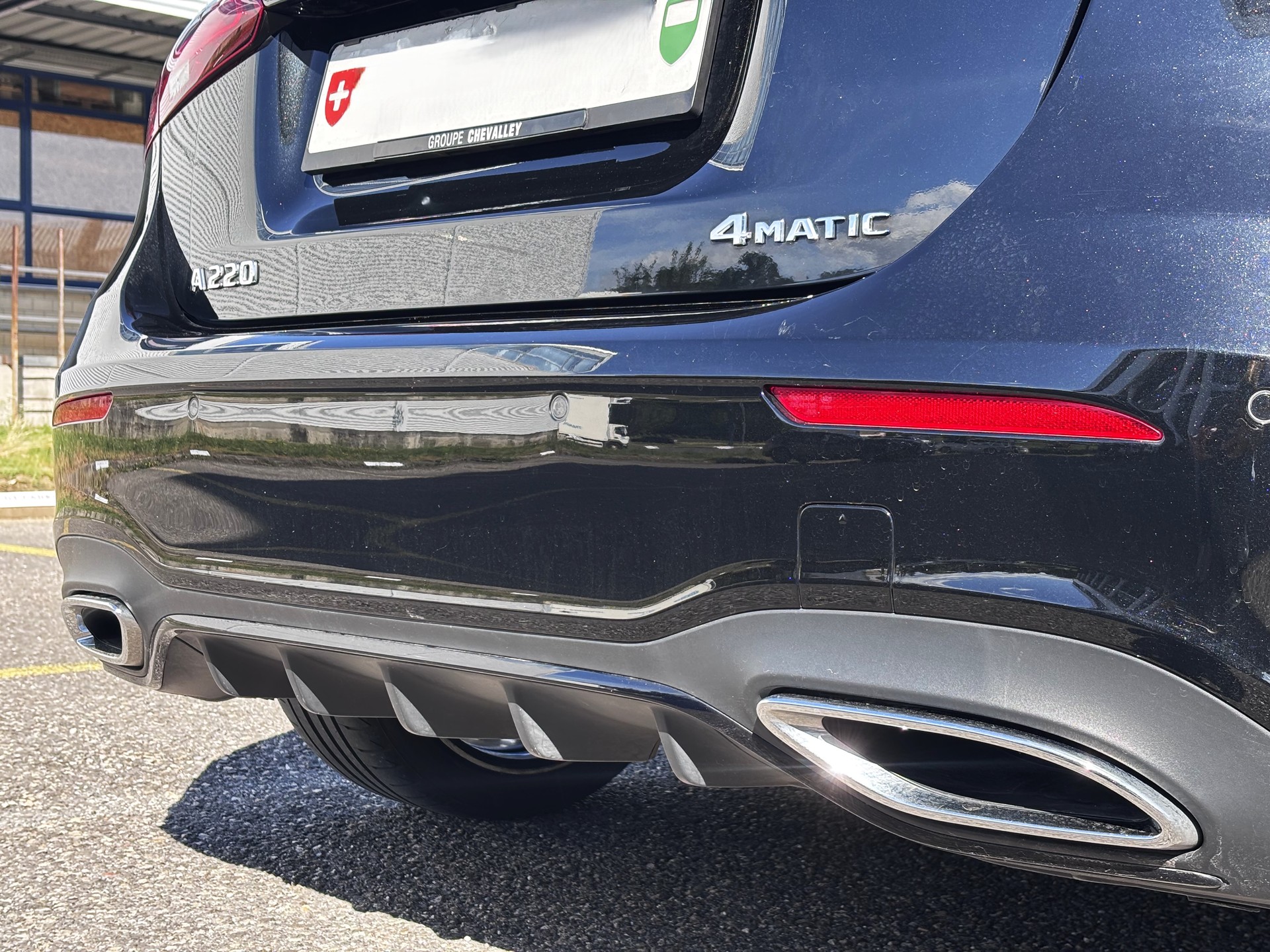 MERCEDES-BENZ A 220 4Matic 8G-DCT-image-7