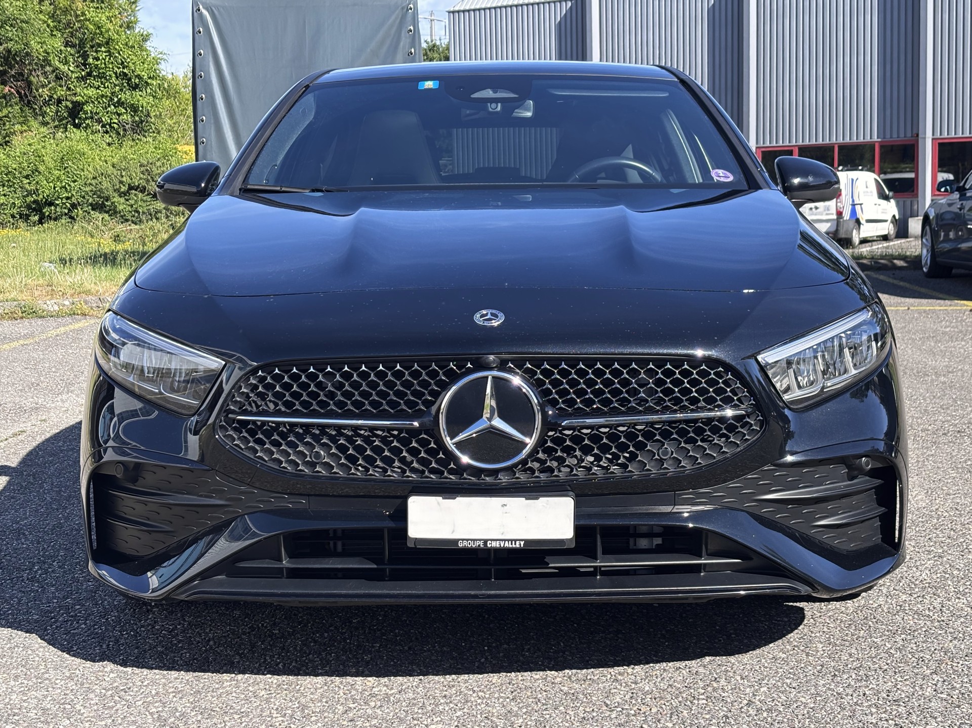 MERCEDES-BENZ A 220 4Matic 8G-DCT-showroom-element-2