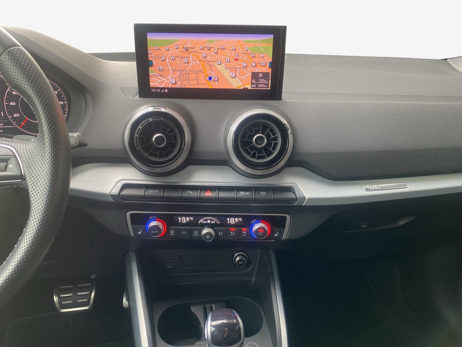 AUDI Q2 35 TFSI S line S-tronic-image-10