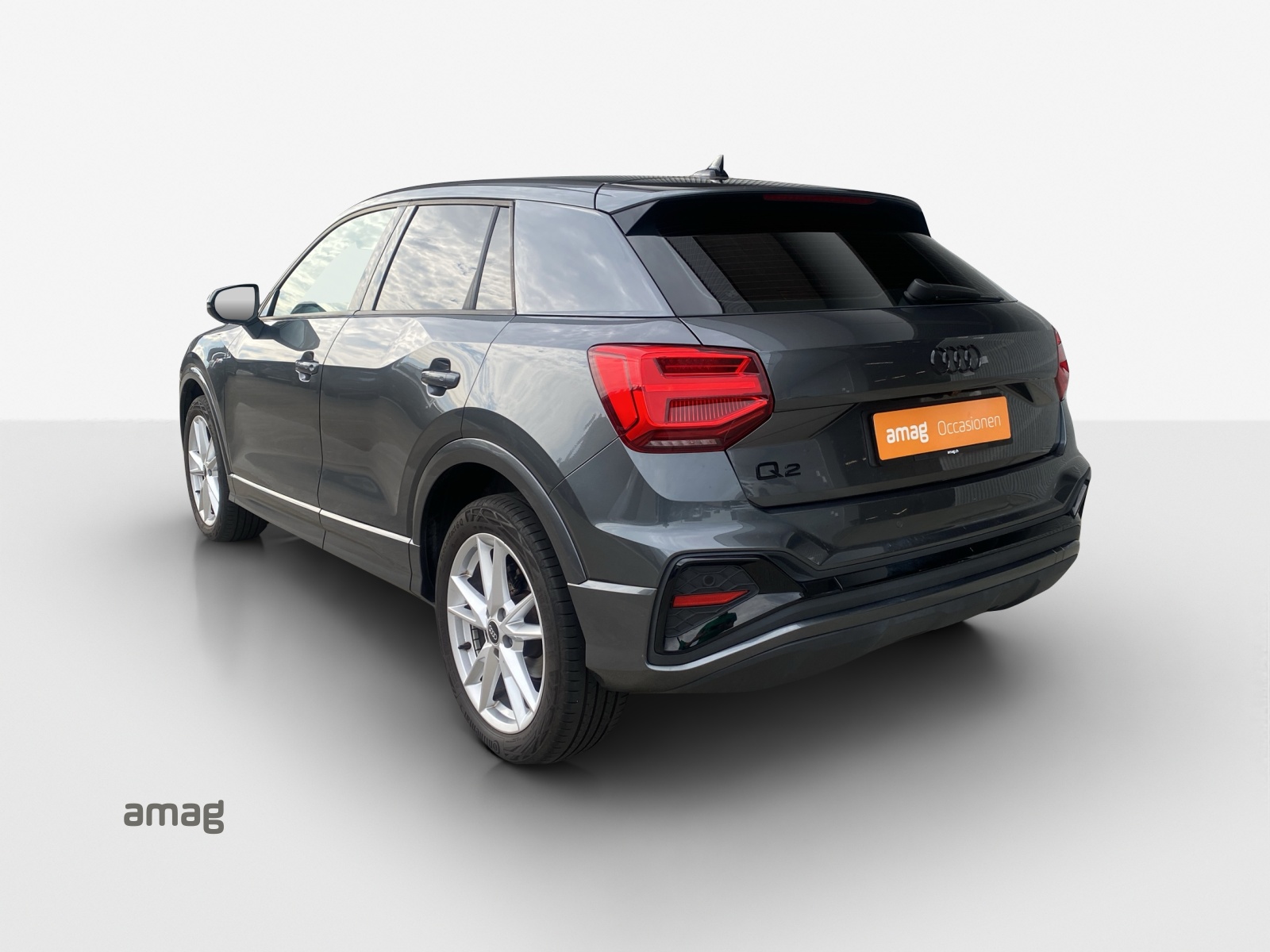 AUDI Q2 35 TFSI S line S-tronic-image-2