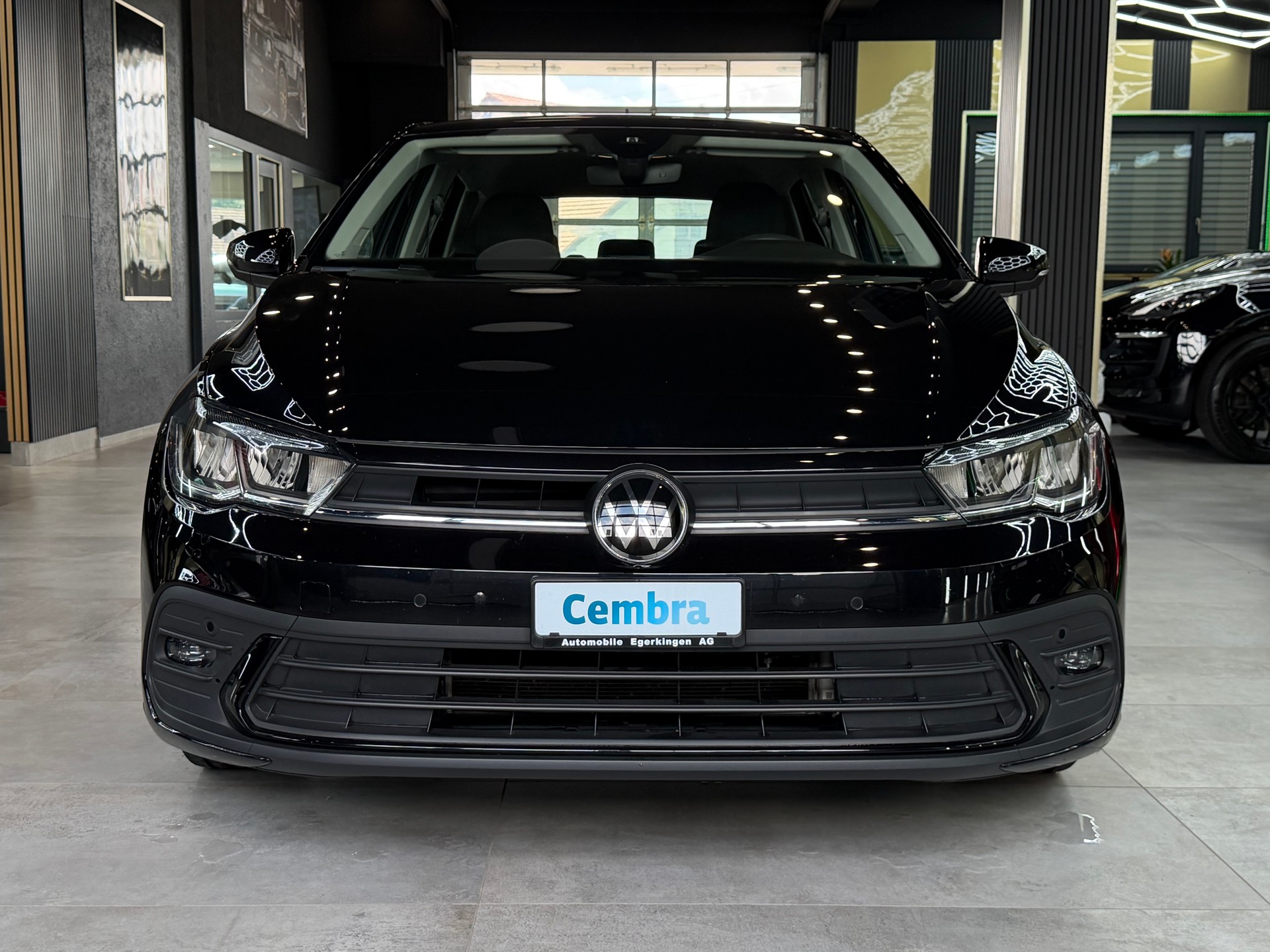 VW Polo 1.0 MPI Basis-showroom-element-1