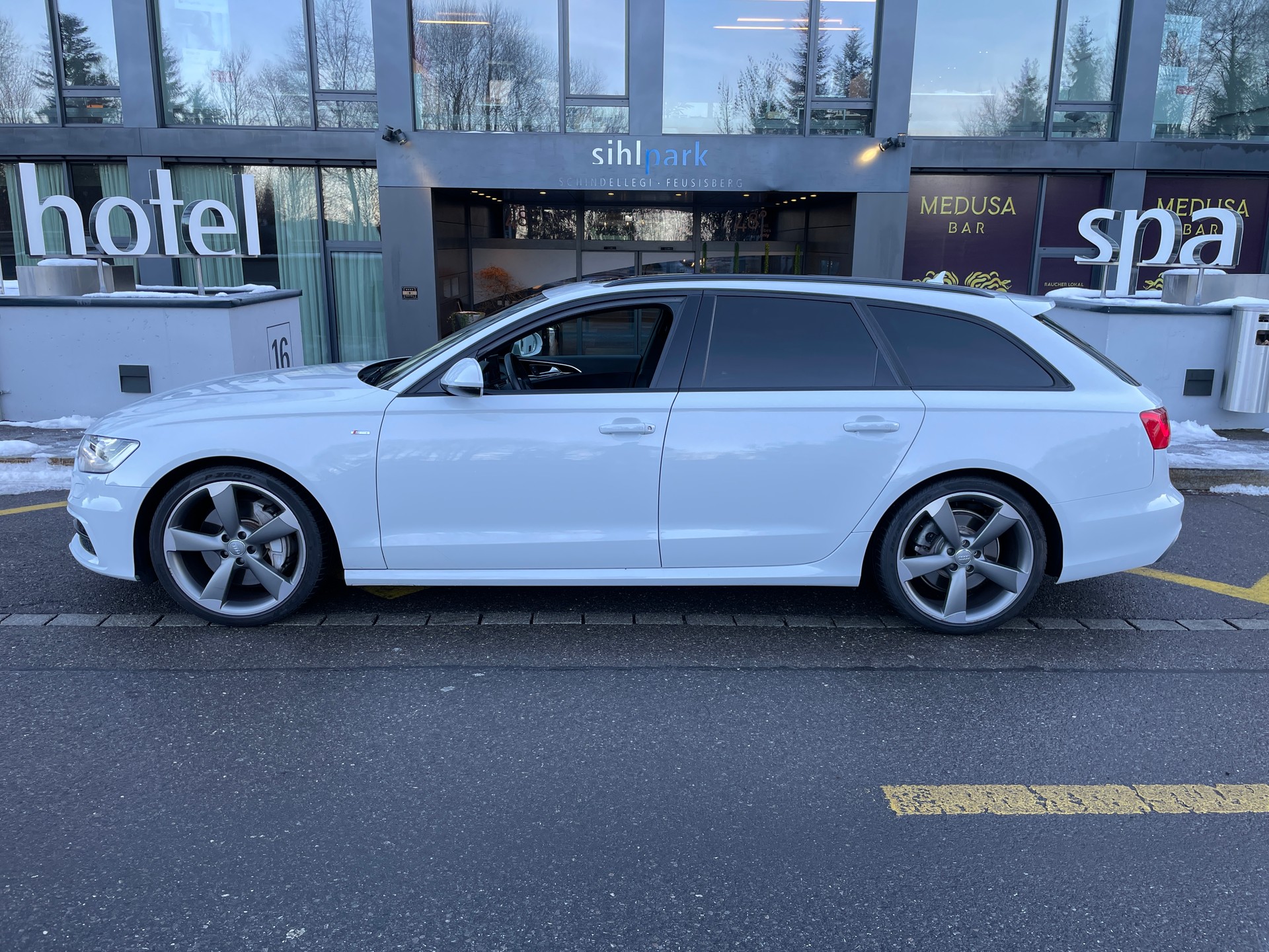 AUDI A6 Avant 3.0 BiTDI V6 quattro tiptronic-image-7