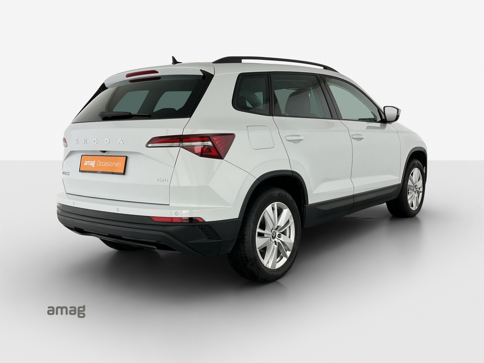SKODA Karoq 2.0 TDI CR Selection 4x4 DSG-image-4