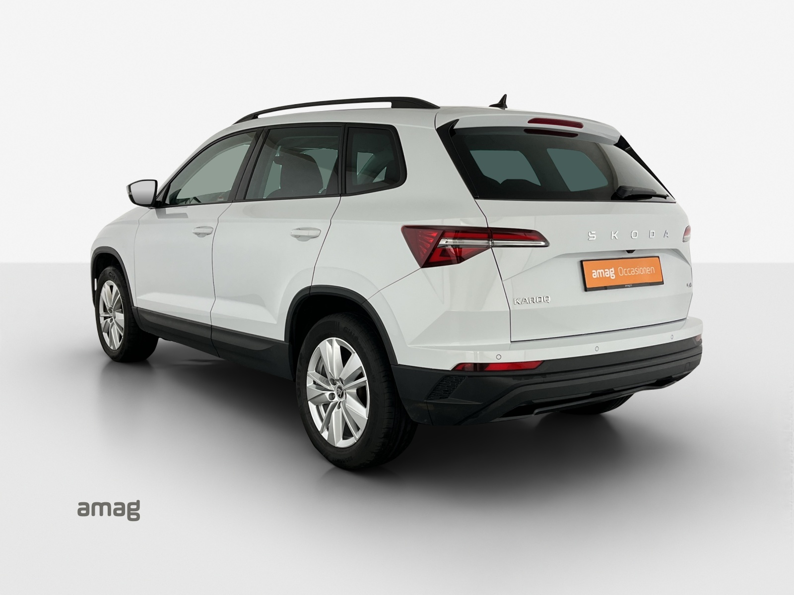SKODA Karoq 2.0 TDI CR Selection 4x4 DSG-image-2