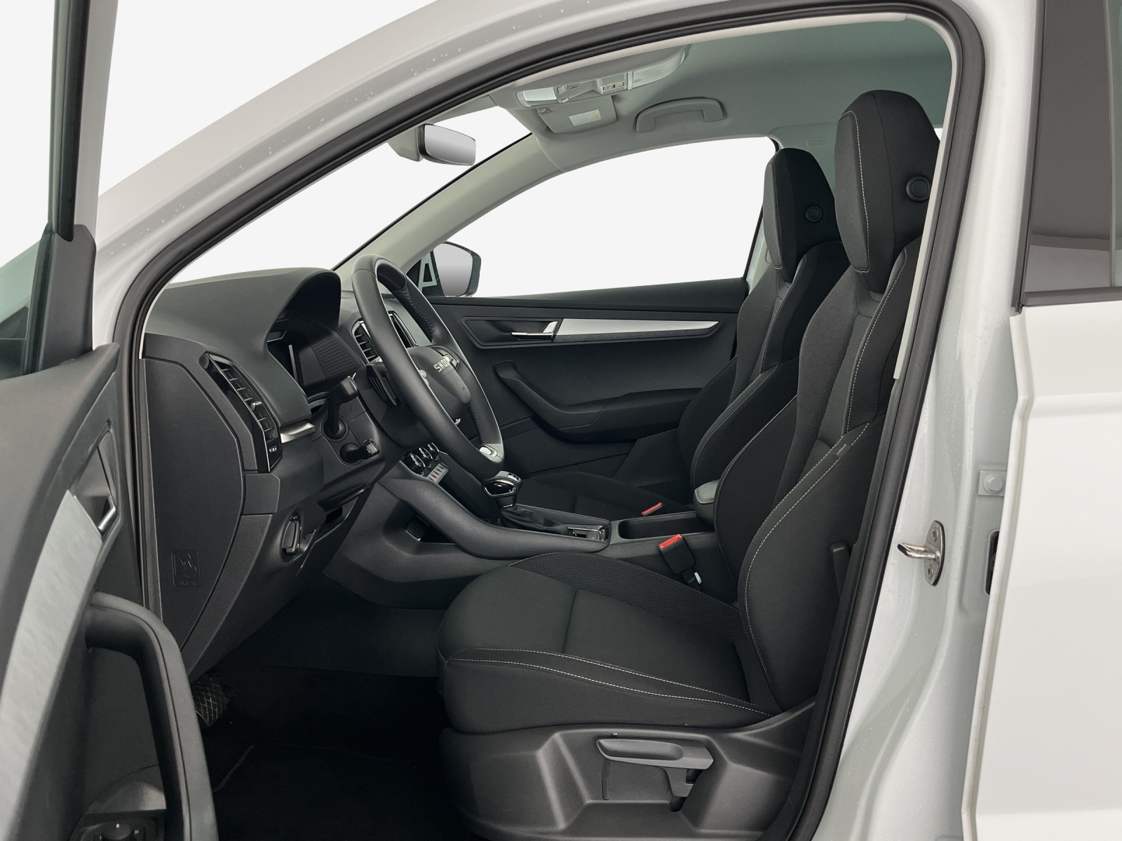 SKODA Karoq 2.0 TDI CR Selection 4x4 DSG-image-7