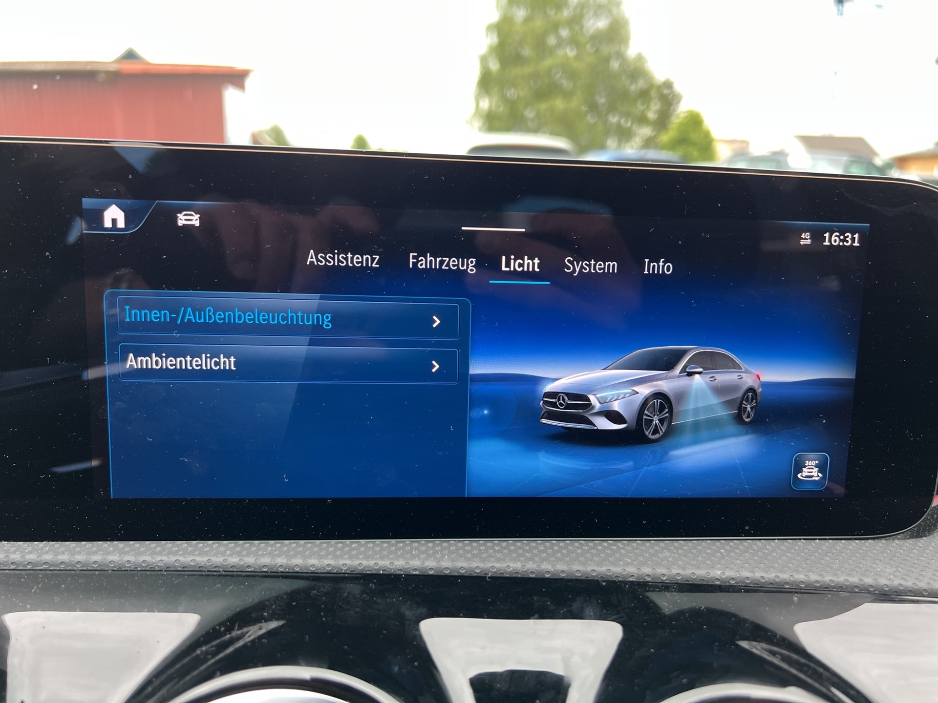 MERCEDES-BENZ A 250 AMG Line 4 Matic Limousine-image-41