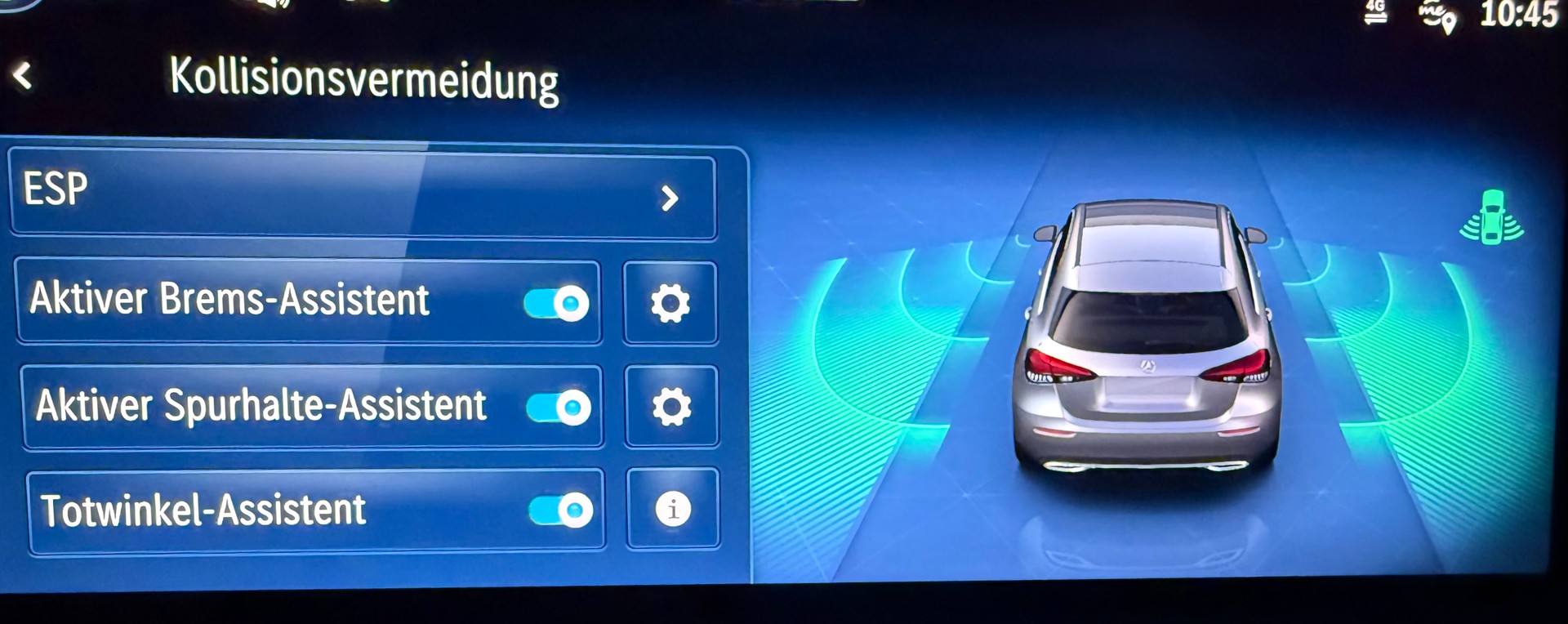 MERCEDES-BENZ A 200 AMG Line Night Star 7G-DCT-image-14