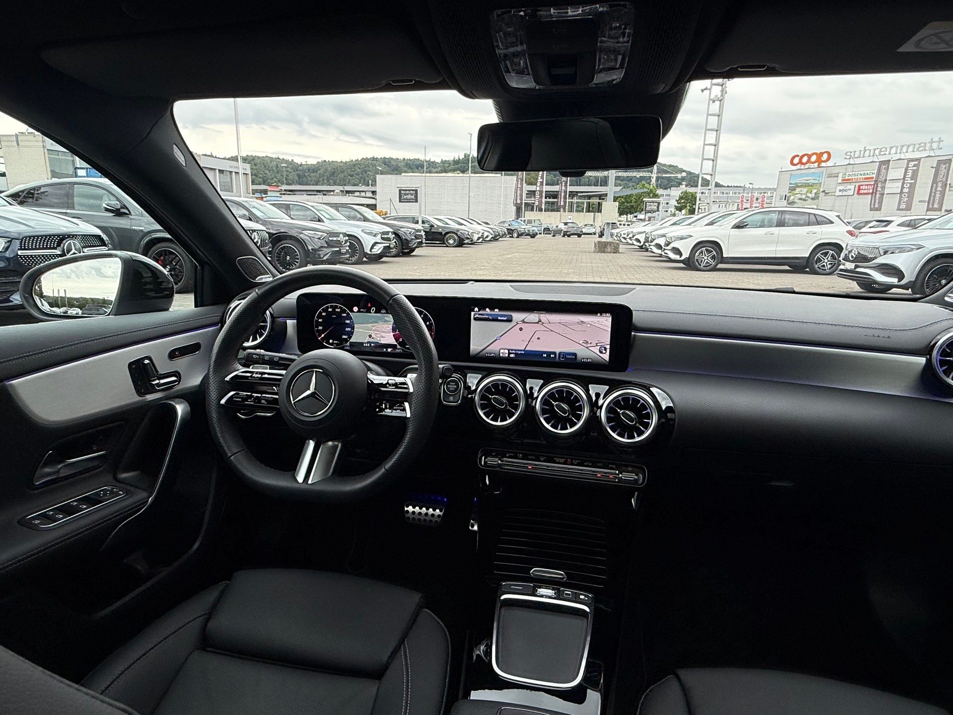 MERCEDES-BENZ A 200 AMG Line Night Star 7G-DCT-image-5