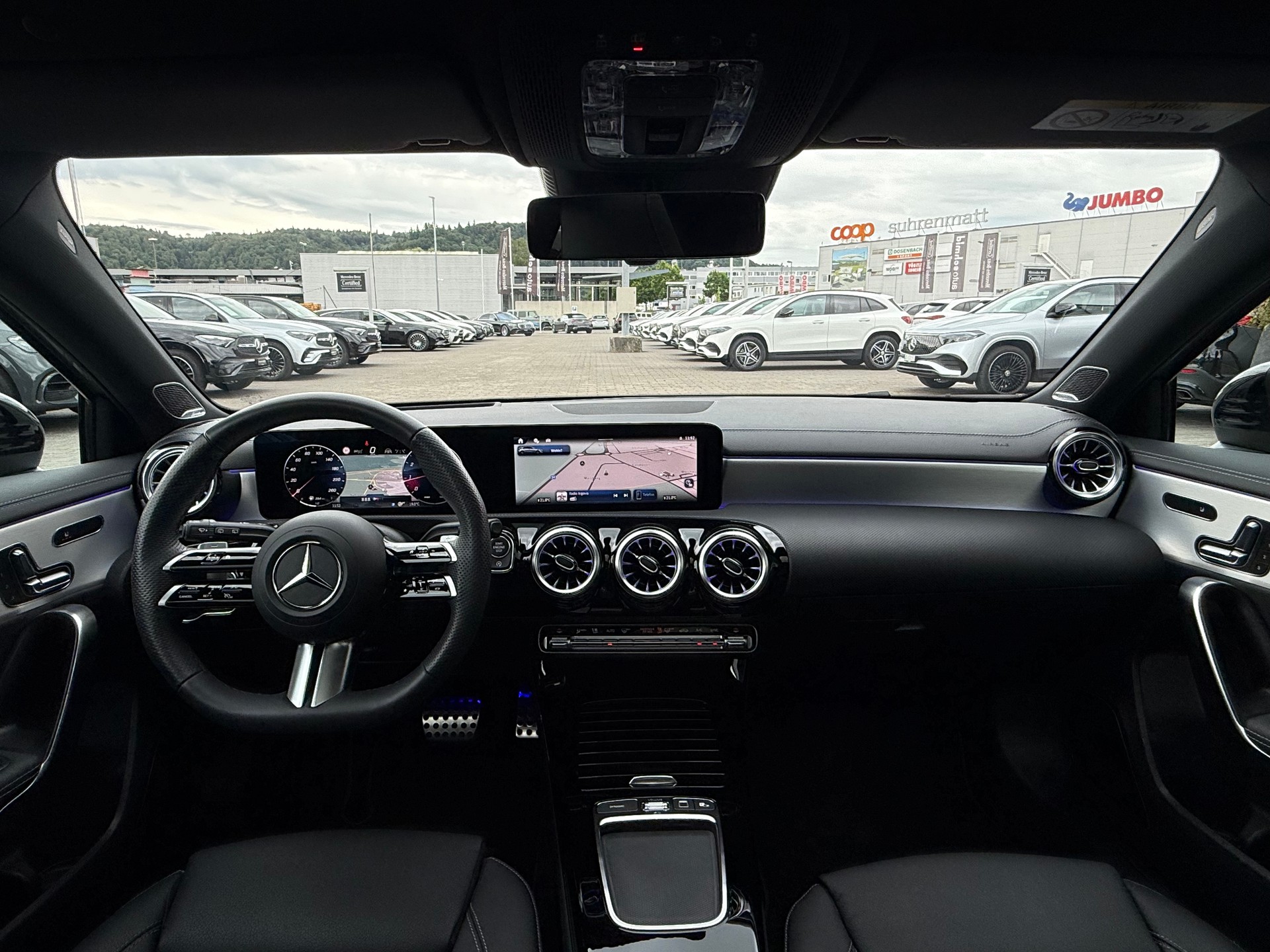 MERCEDES-BENZ A 200 AMG Line Night Star 7G-DCT-showroom-element-3