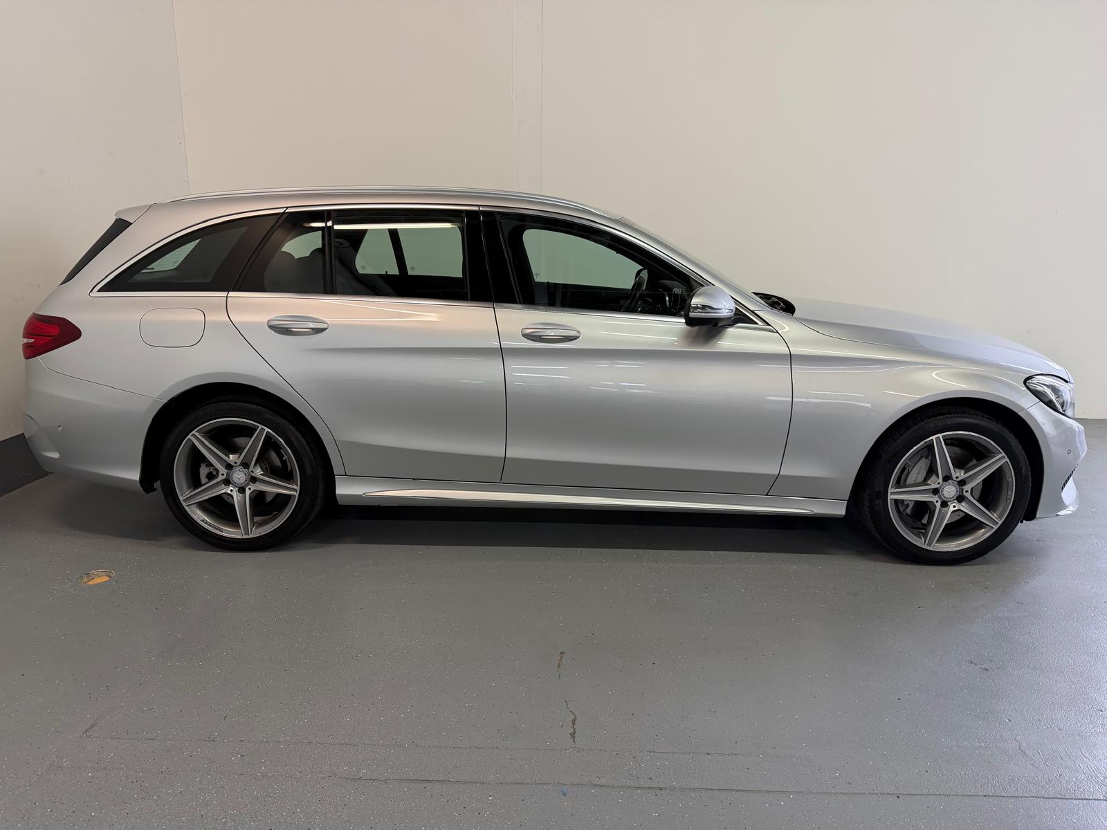 MERCEDES-BENZ C 250 d Swiss Star AMG Line 4Matic 9G-Tronic-image-7