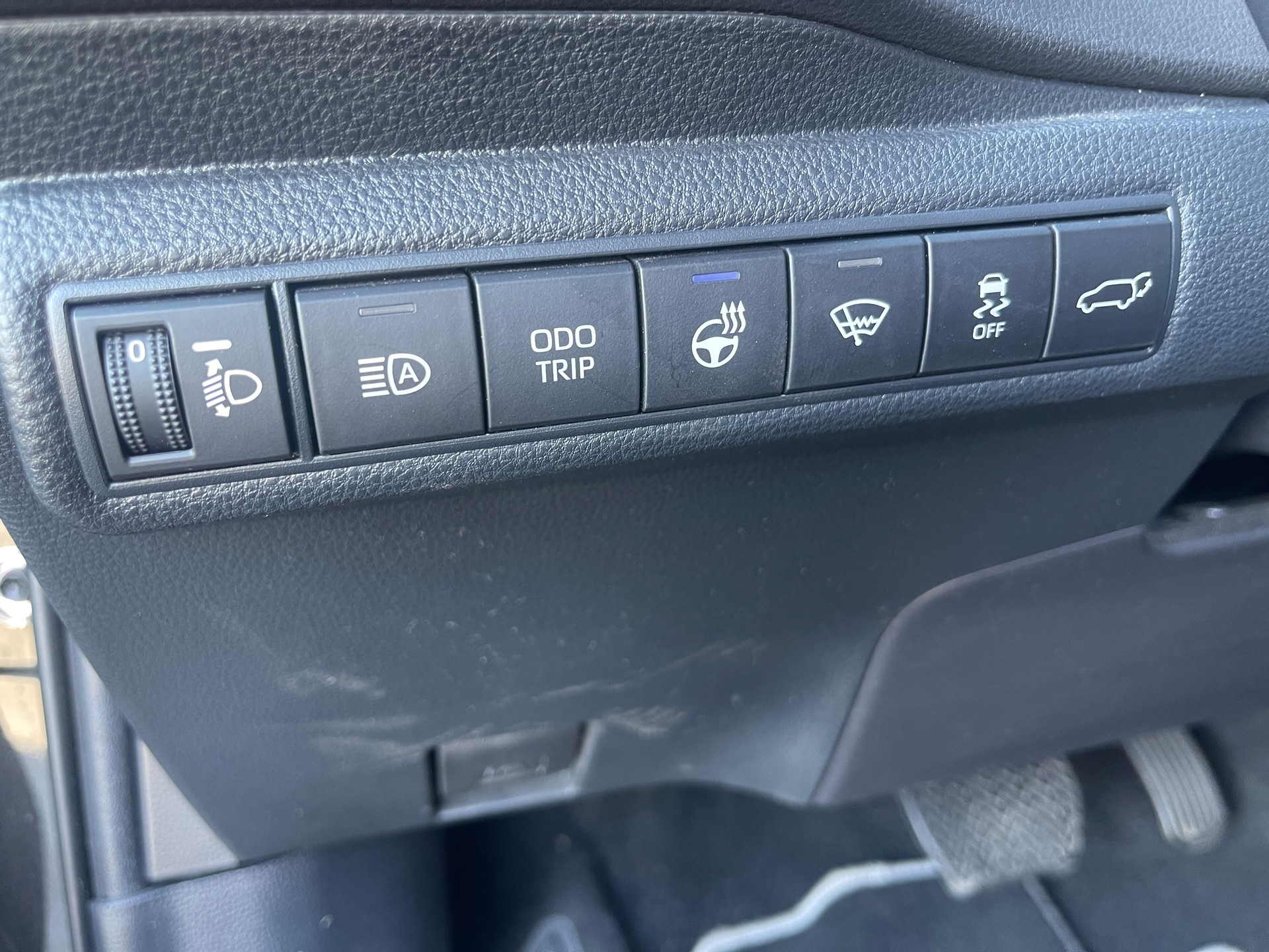 TOYOTA Corolla Touring Sports 2.0 HSD Trend e-CVT-image-21