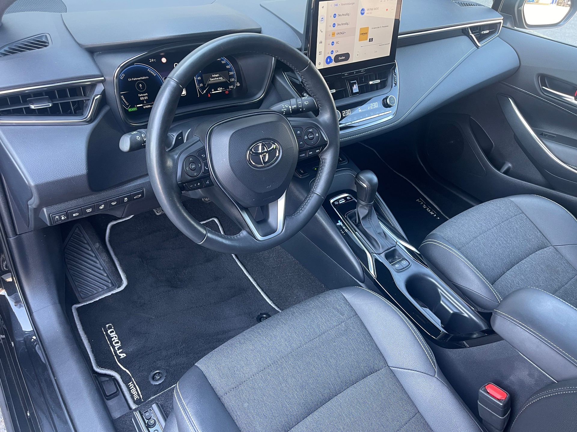 TOYOTA Corolla Touring Sports 2.0 HSD Trend e-CVT-image-10