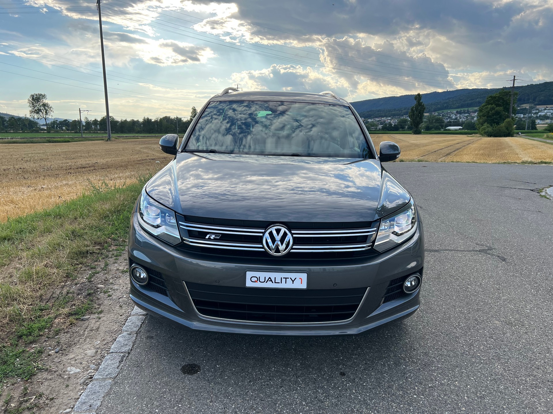 VW Tiguan 2.0 TSI Cup R-Line 4Motion DSG* 211 PS-image-6
