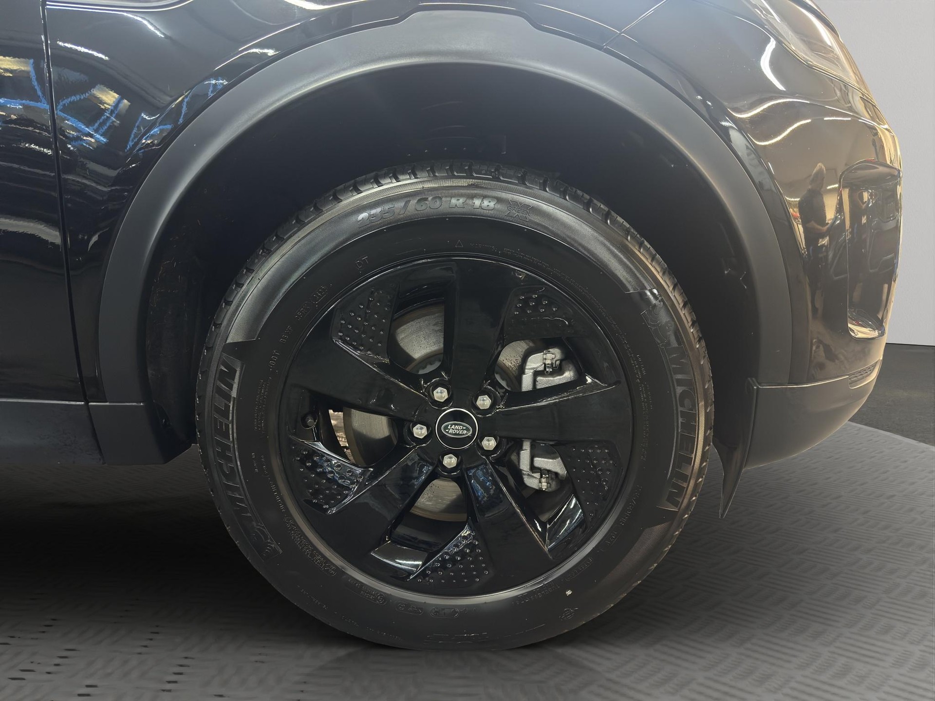 LAND ROVER Discovery Sport 2.0 SD4 200 SE-image-5