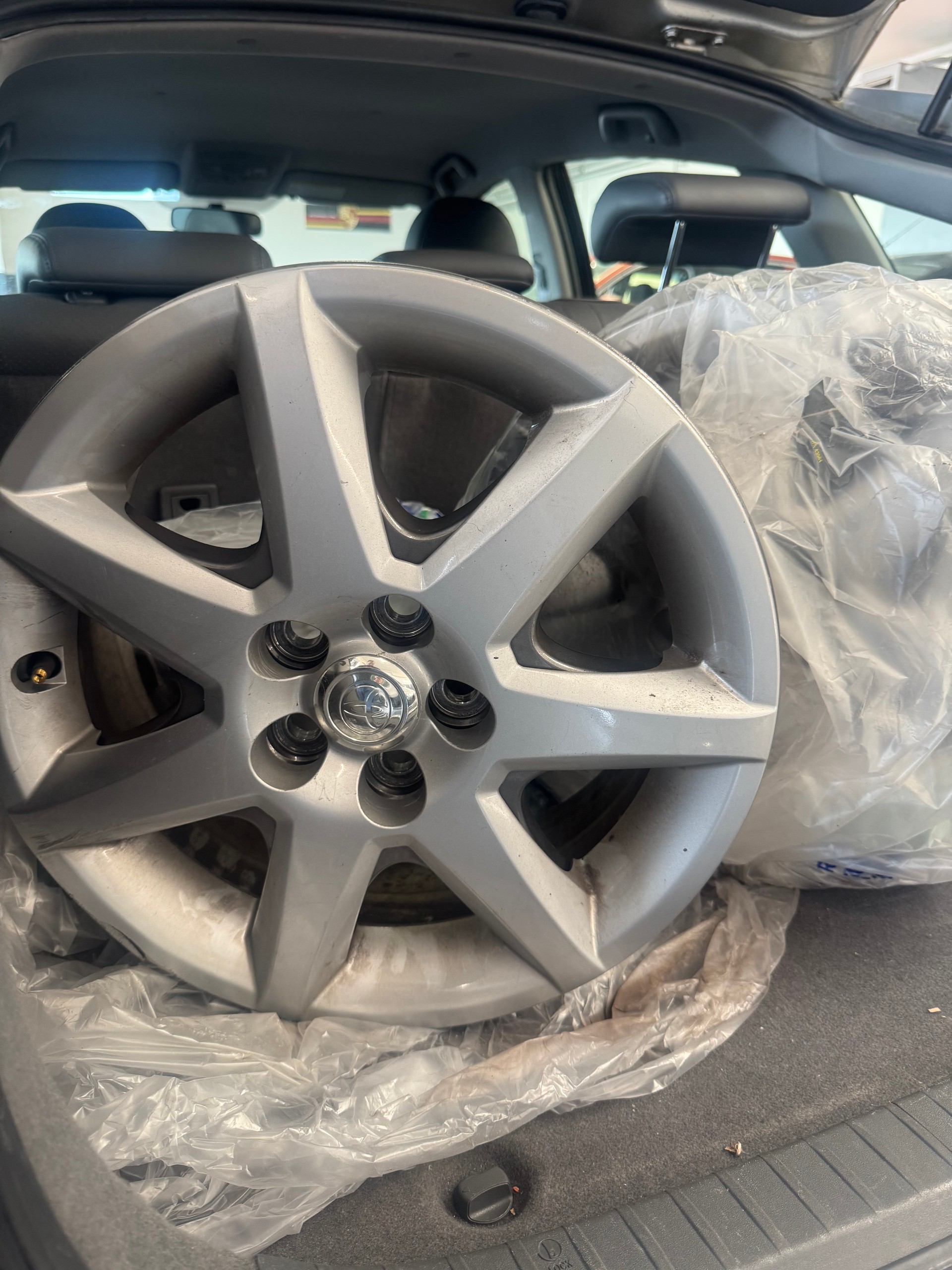 TOYOTA Prius 1.5 16V Hybrid-image-20